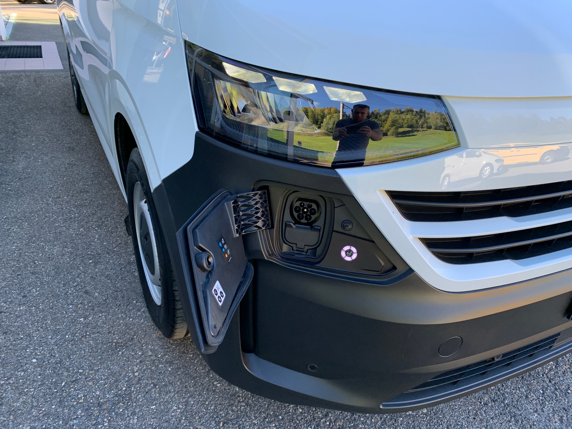 VW e-Transporter 70 kWh-image-6