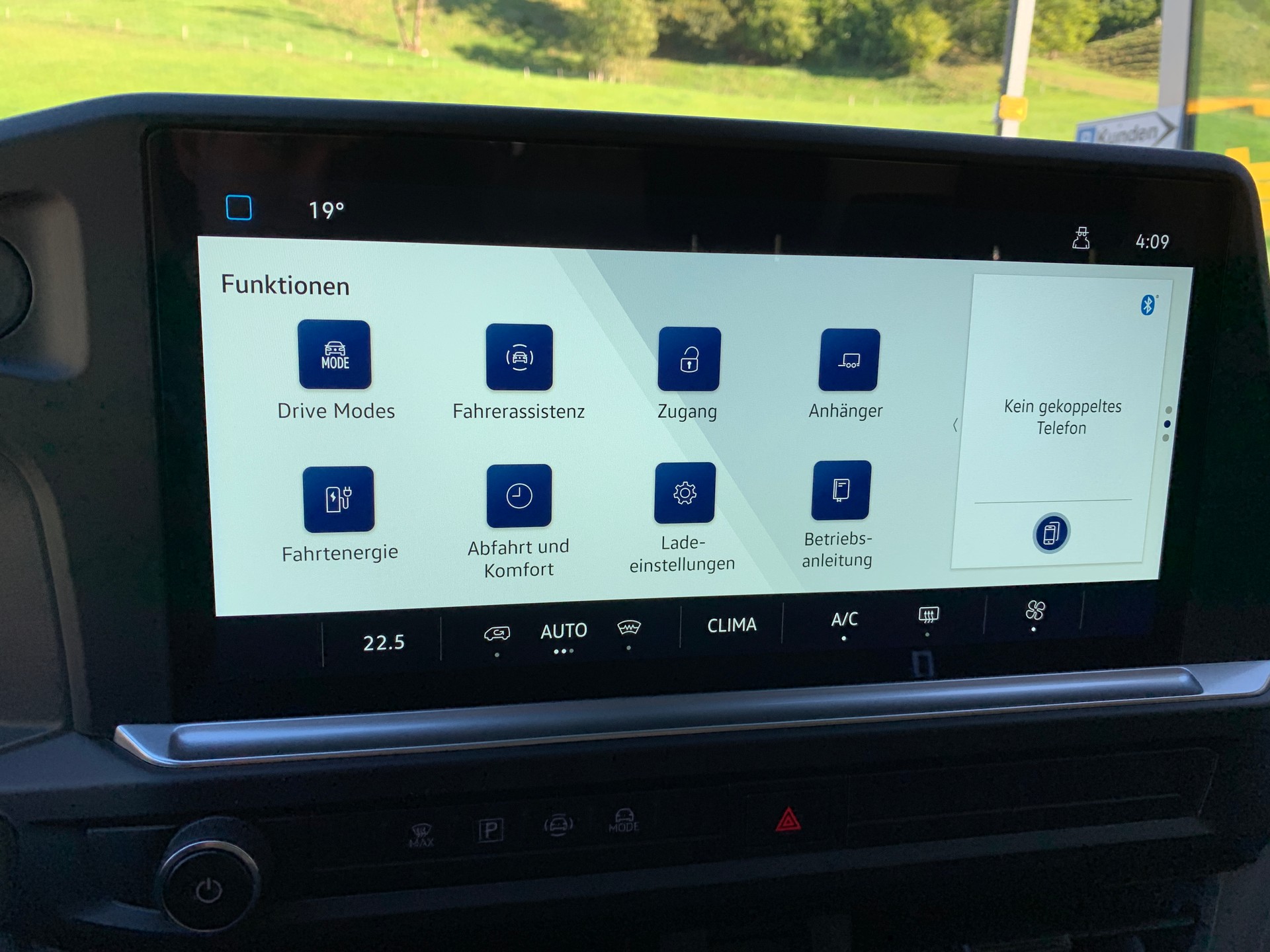 VW e-Transporter 70 kWh-image-12