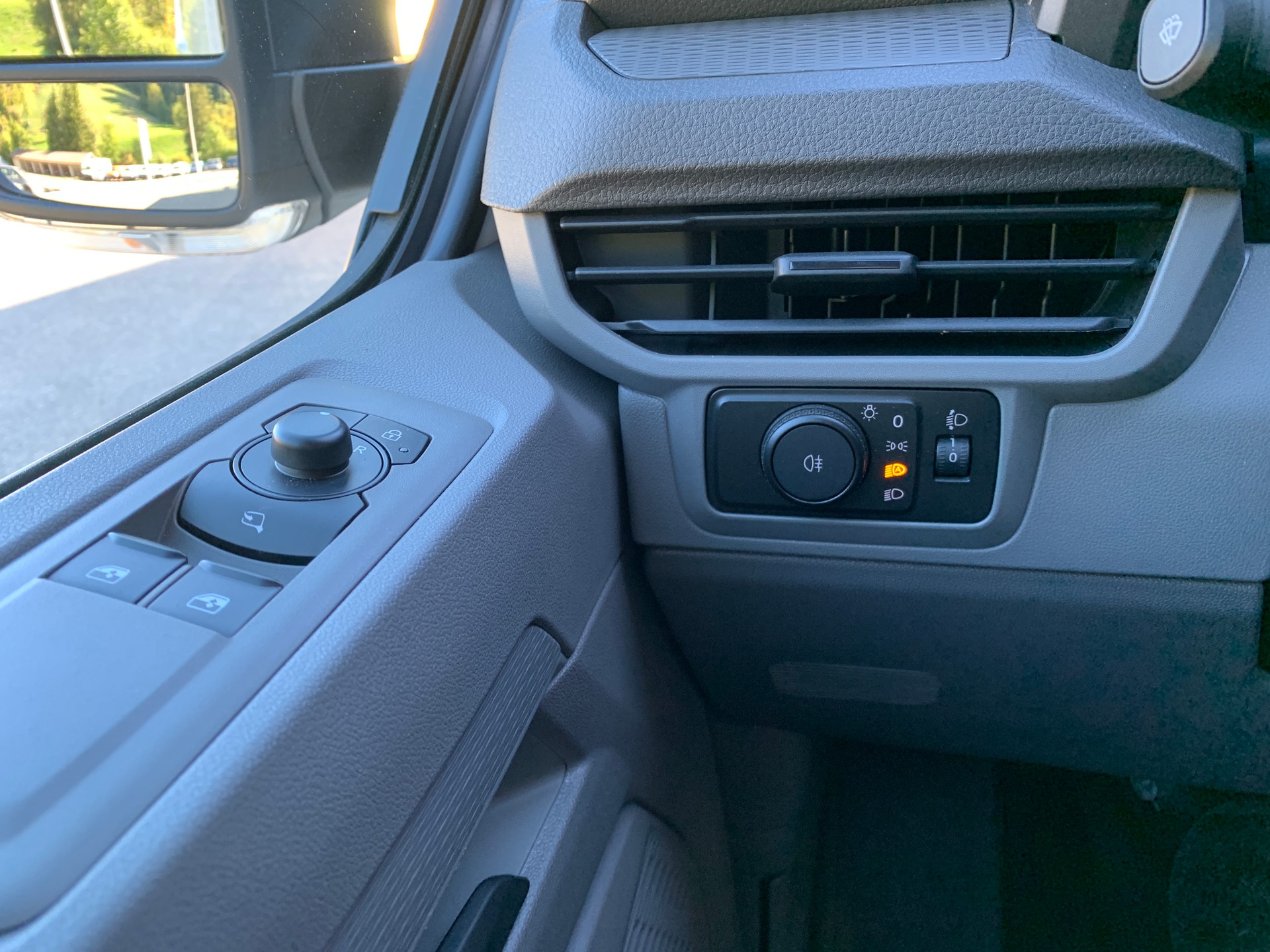 VW e-Transporter 70 kWh-image-10
