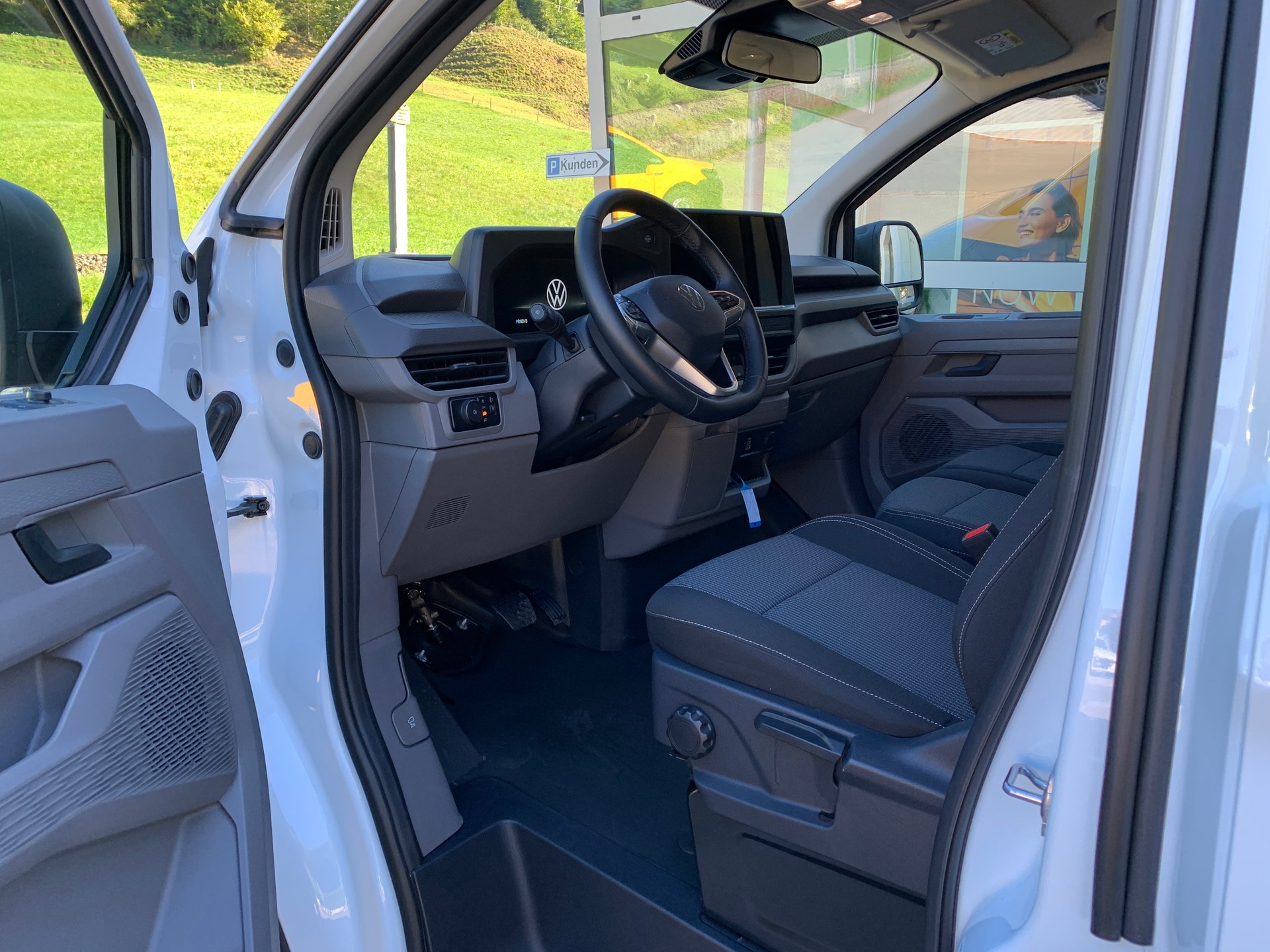 VW e-Transporter 70 kWh-image-8