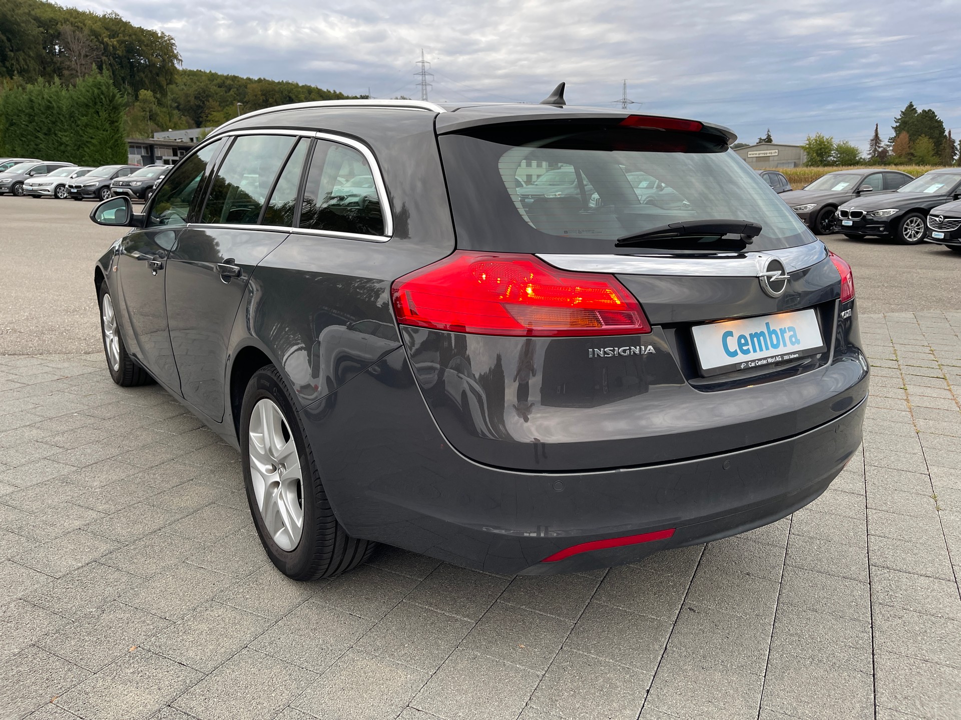 OPEL Insignia Sports Tourer 2.0 CDTI-image-2