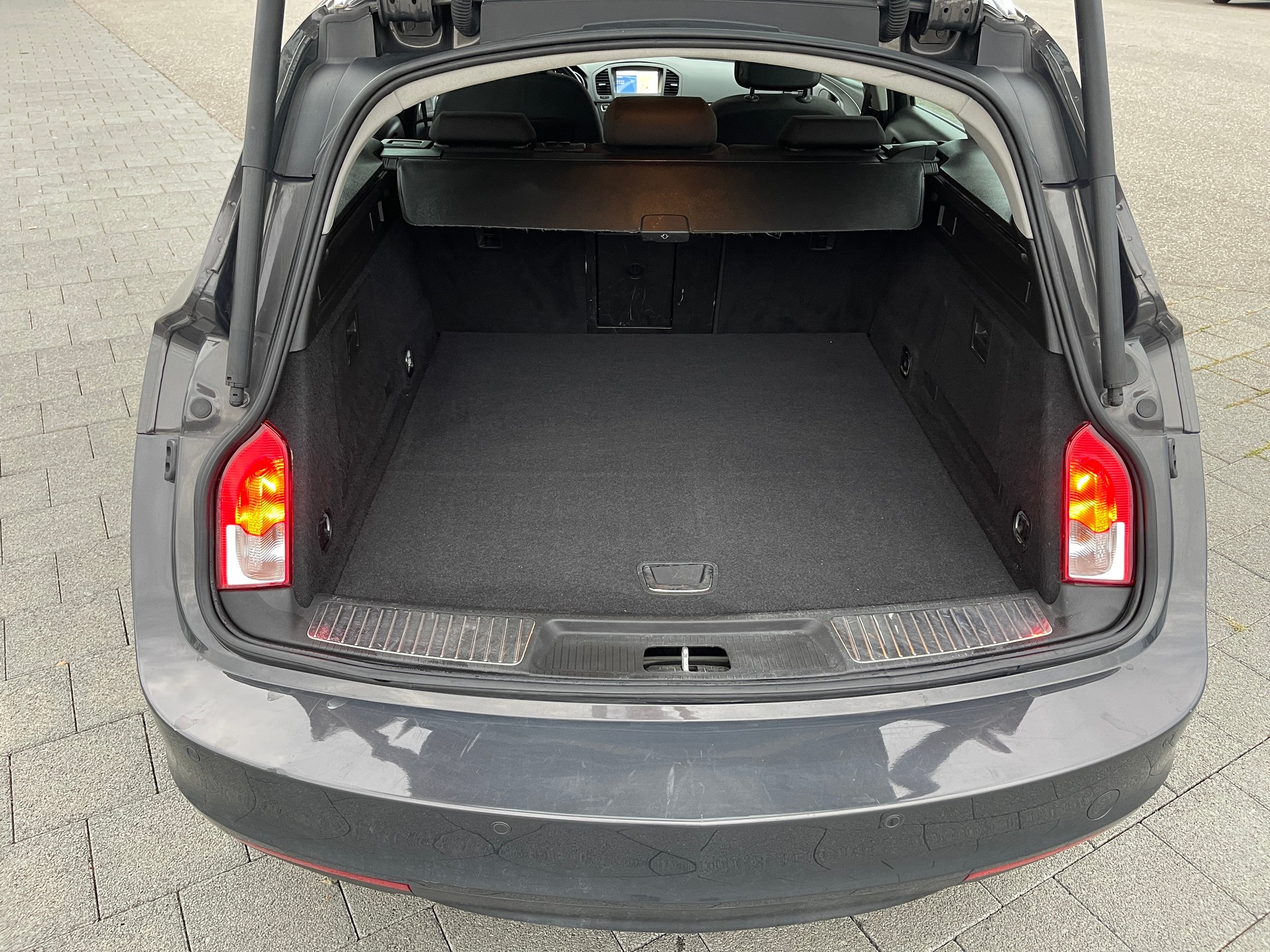 OPEL Insignia Sports Tourer 2.0 CDTI-image-13