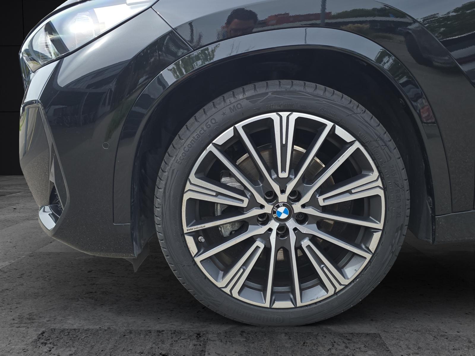BMW X1 23i xDrive M Sport-image-3