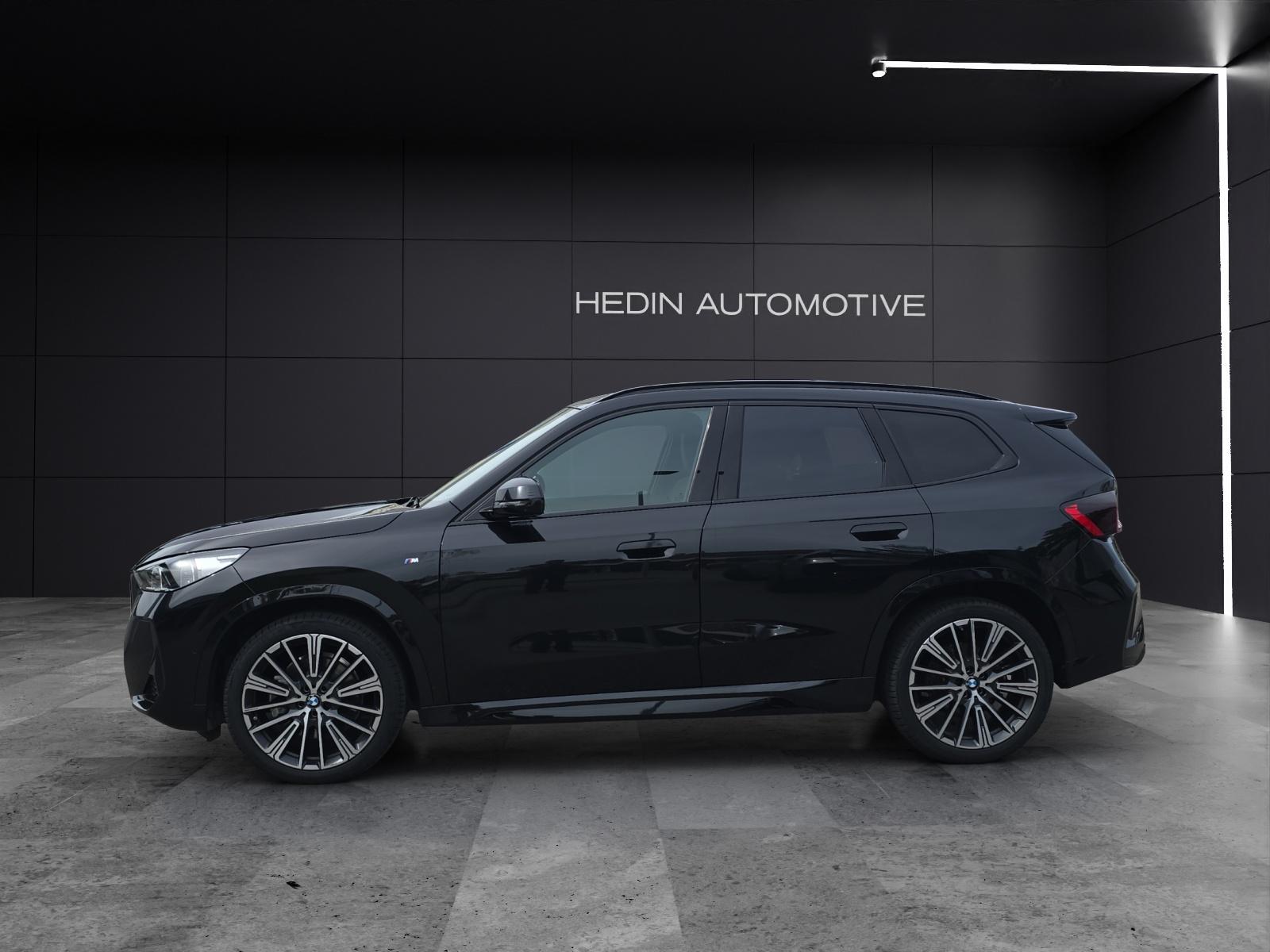 BMW X1 23i xDrive M Sport-image-2