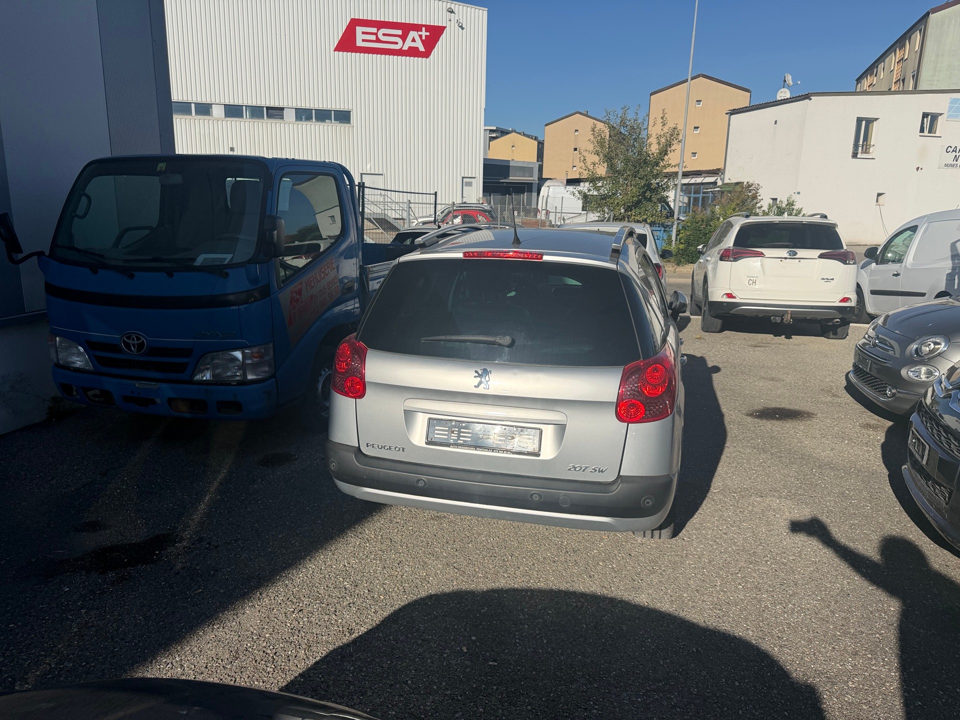 PEUGEOT 207 SW 1.6 16V Active-image-4