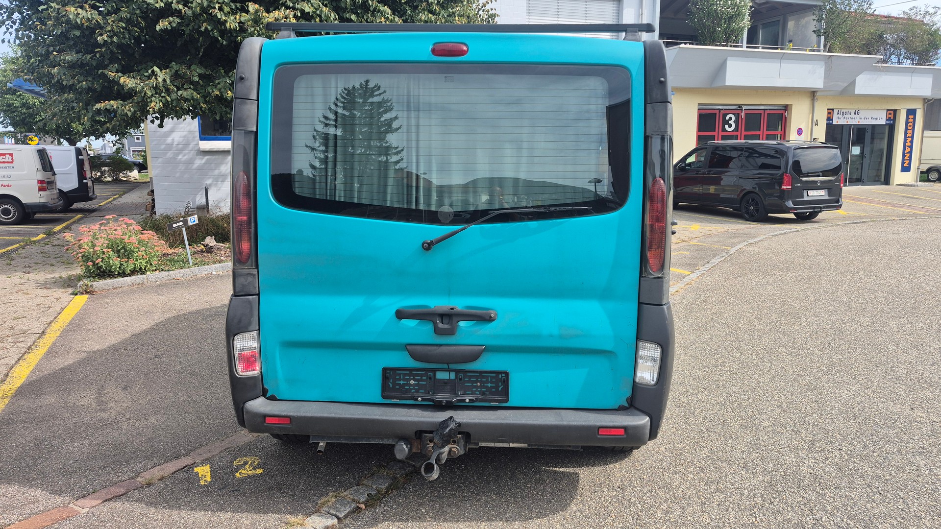 RENAULT Trafic 1.9 dCi 100 2.7t-image-5