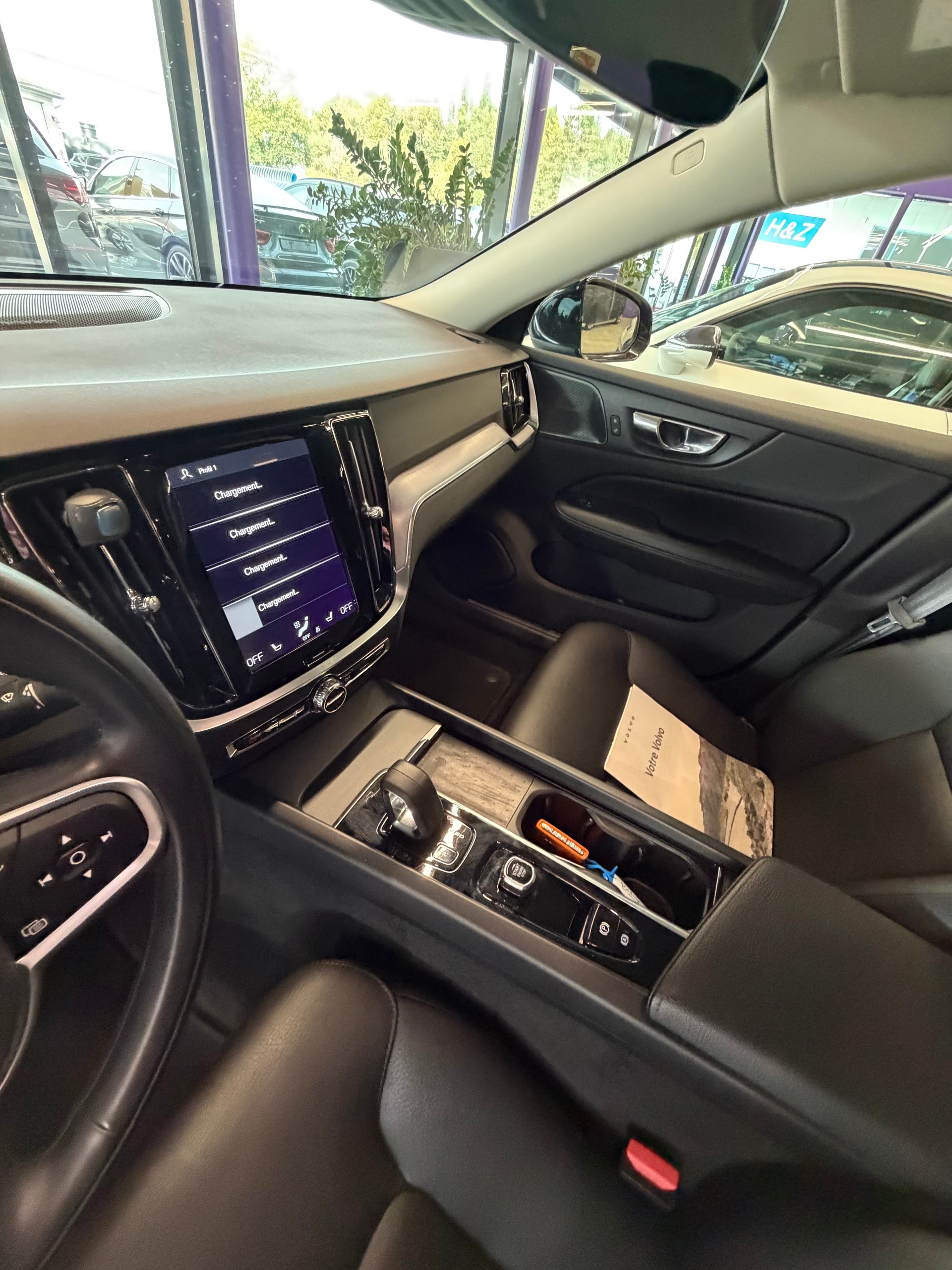 VOLVO V60 B4 Benzin Mild Hybrid Momentum Geartronic-image-13