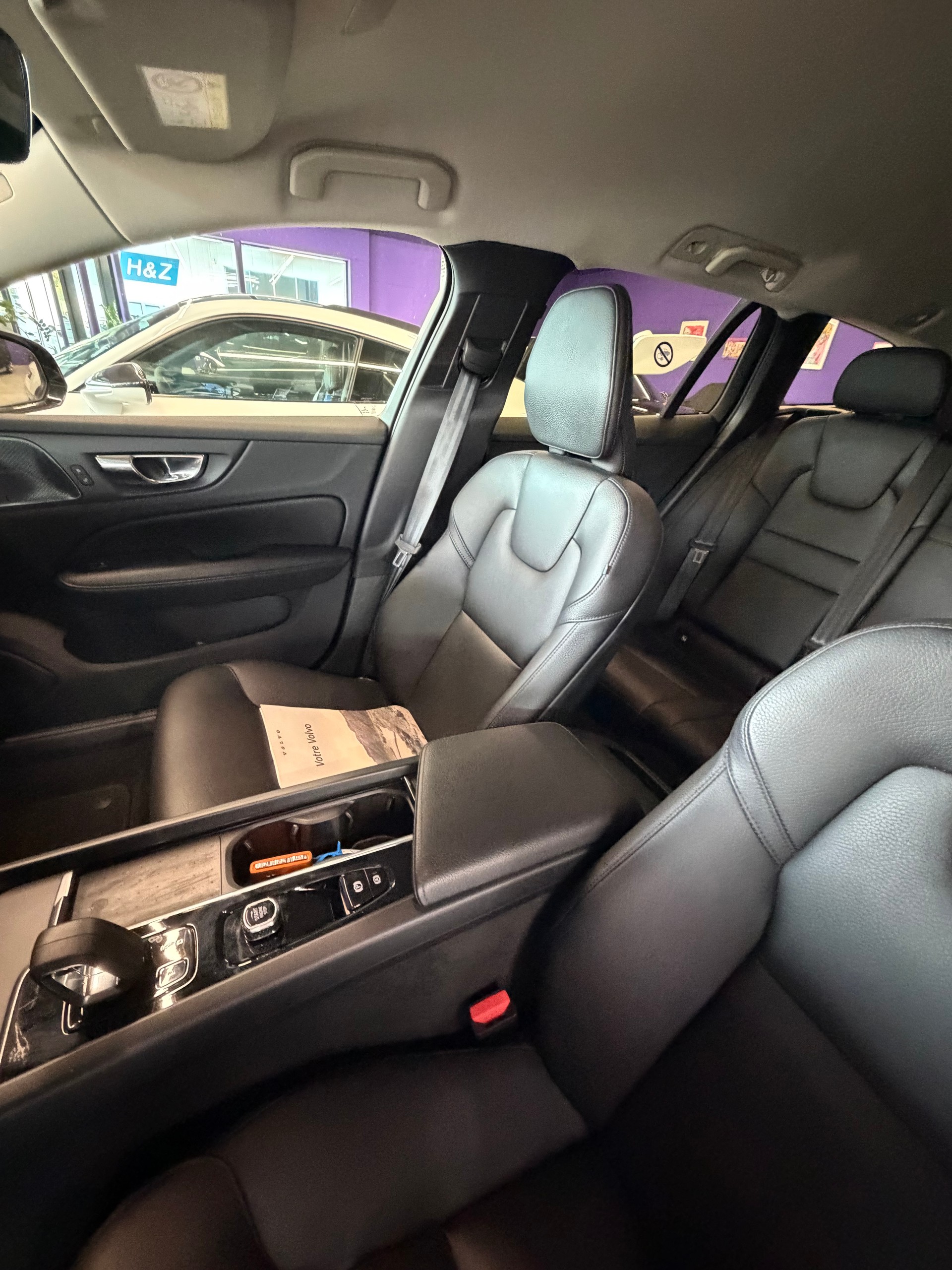 VOLVO V60 B4 Benzin Mild Hybrid Momentum Geartronic-image-10