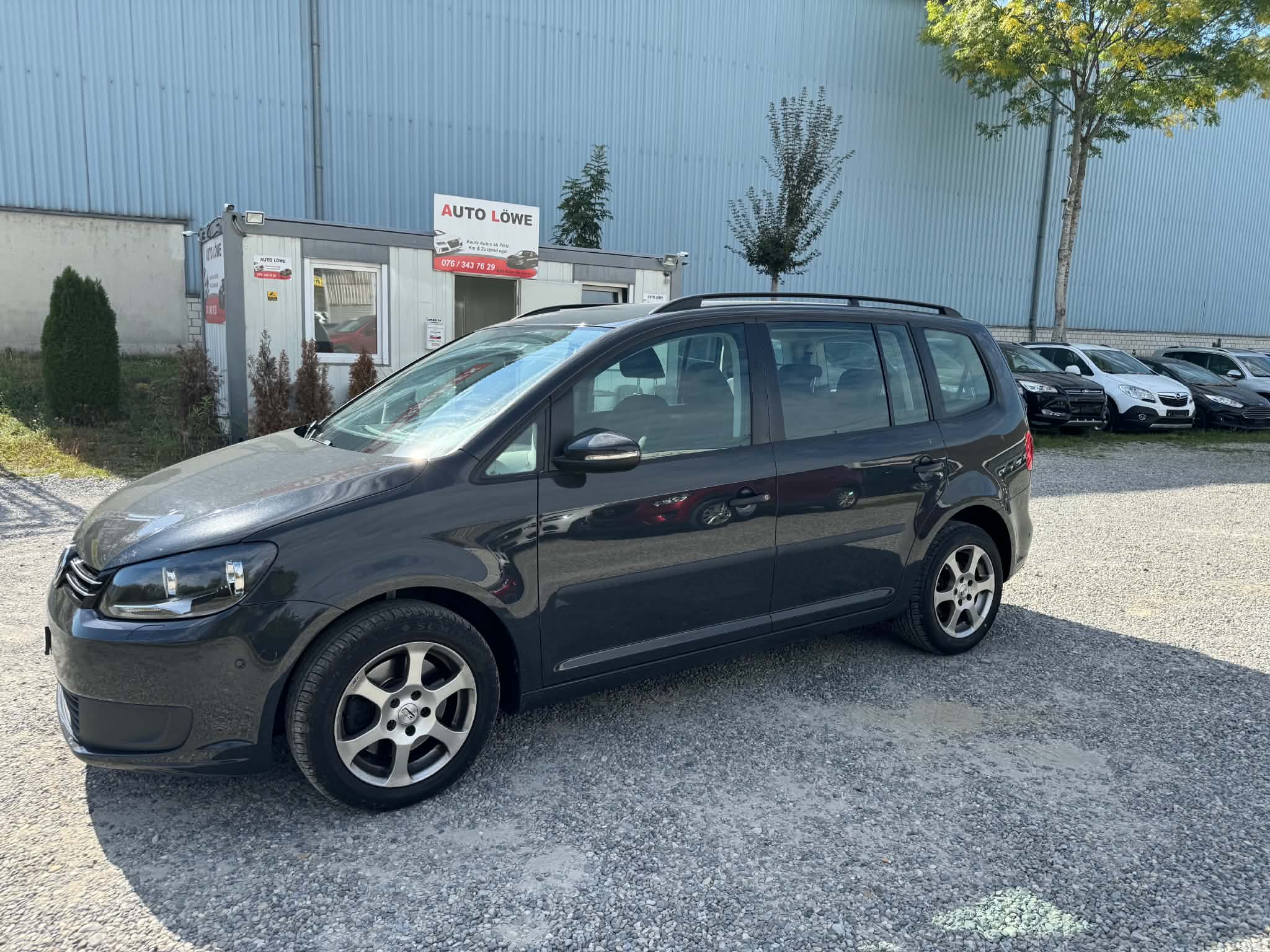 Car photo