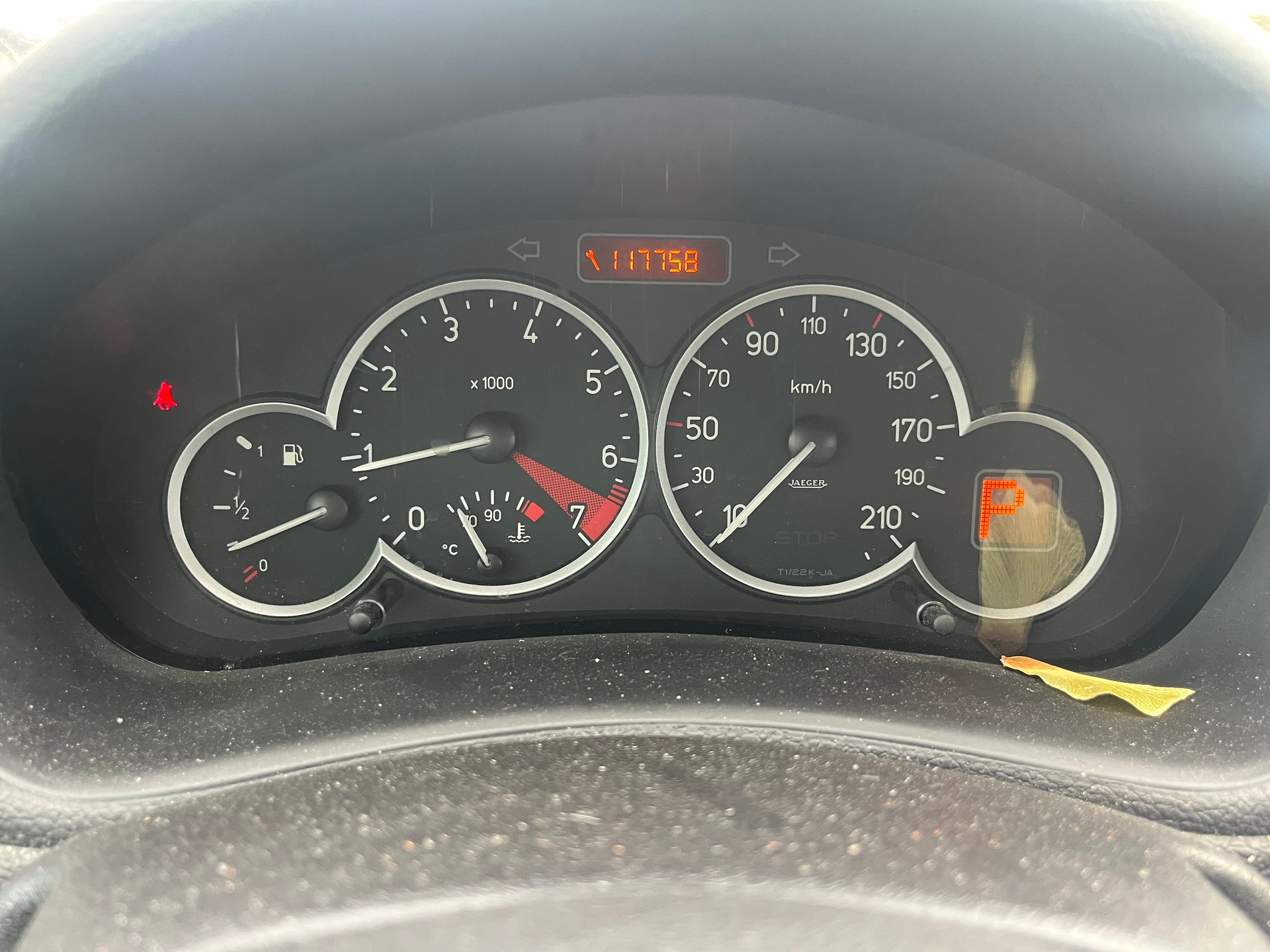 PEUGEOT 206 CC 1.6 16V Platinum-image-5