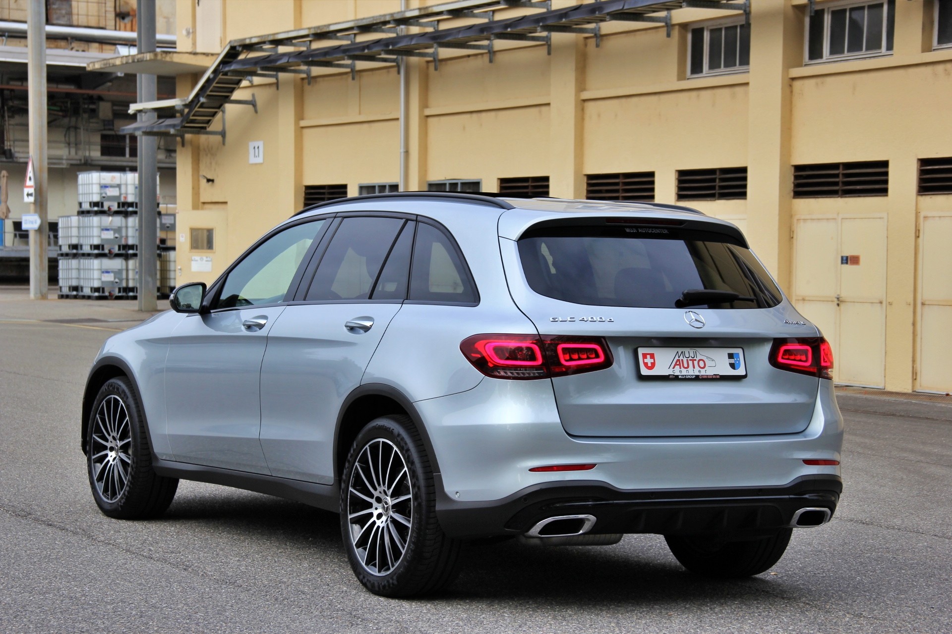 MERCEDES-BENZ GLC 400 d Off-Road 4Matic 9G-Tronic-showroom-element-2