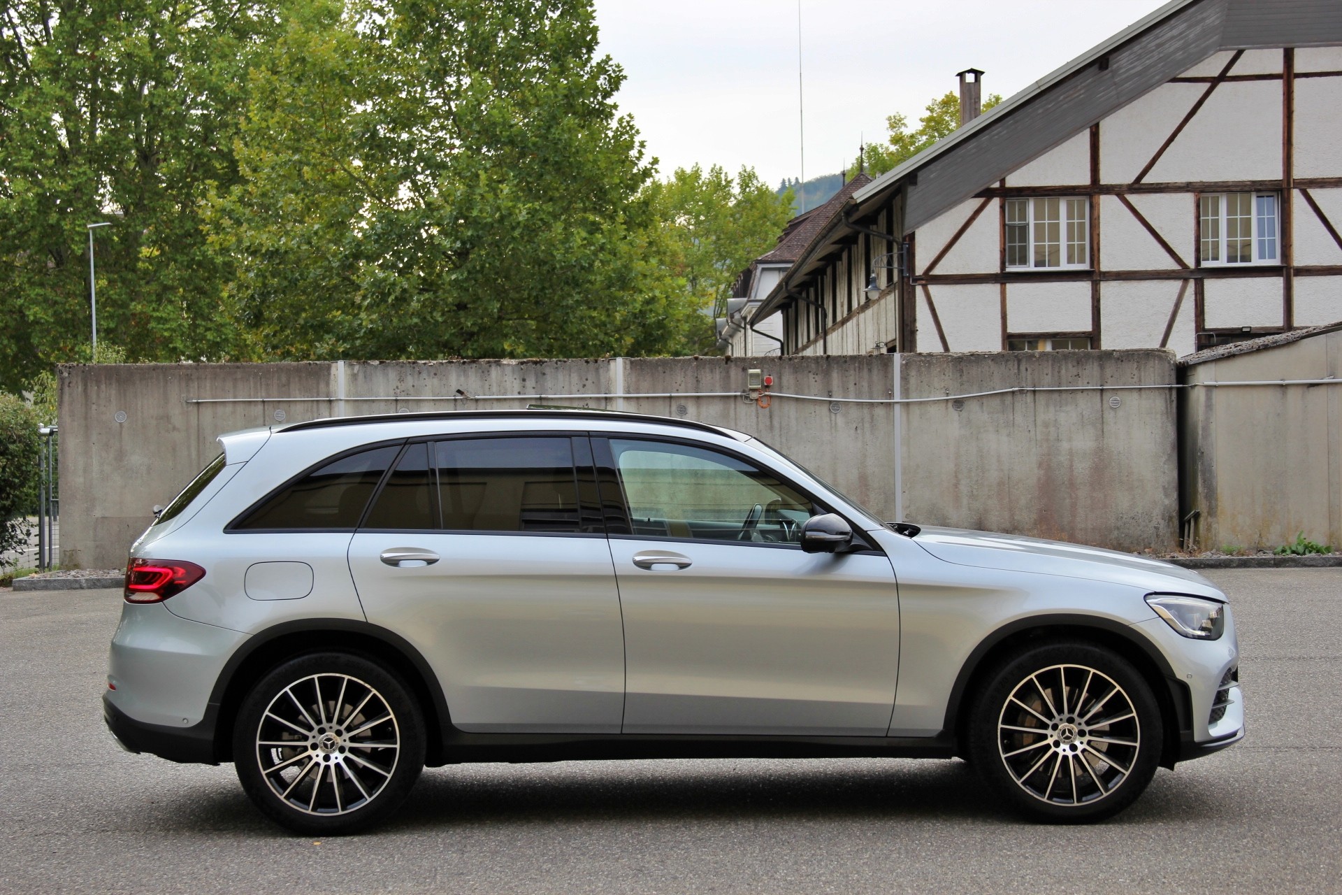 MERCEDES-BENZ GLC 400 d Off-Road 4Matic 9G-Tronic-image-5