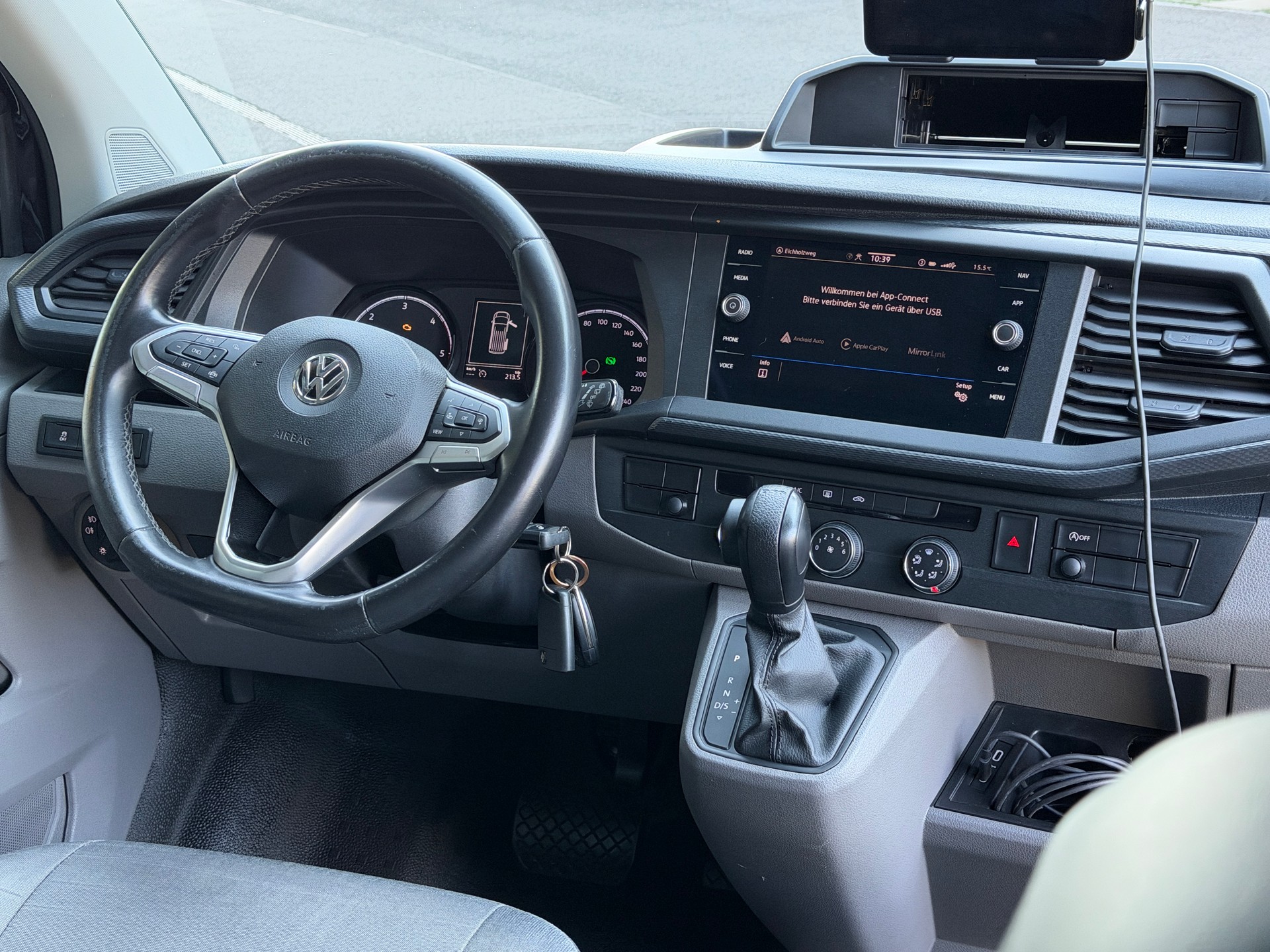 VW T6.1 2.0 Bi-TDI DSG 4MOTION-image-8