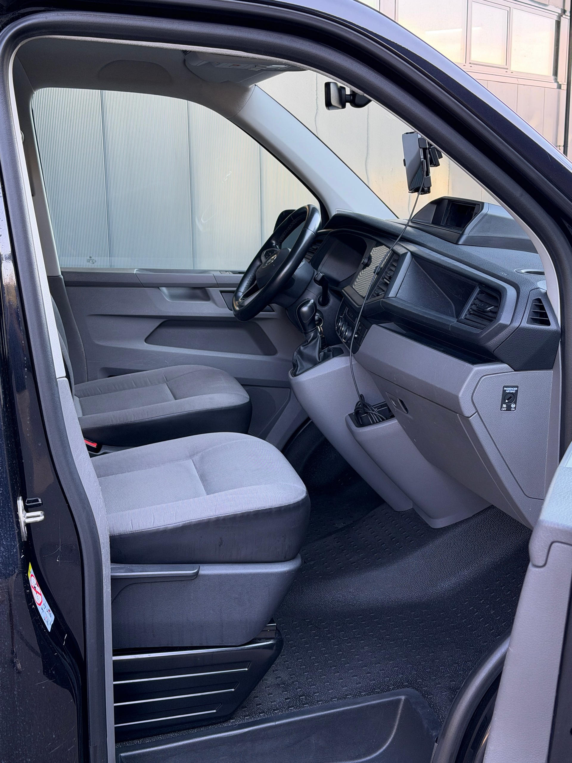 VW T6.1 2.0 Bi-TDI DSG 4MOTION-image-14