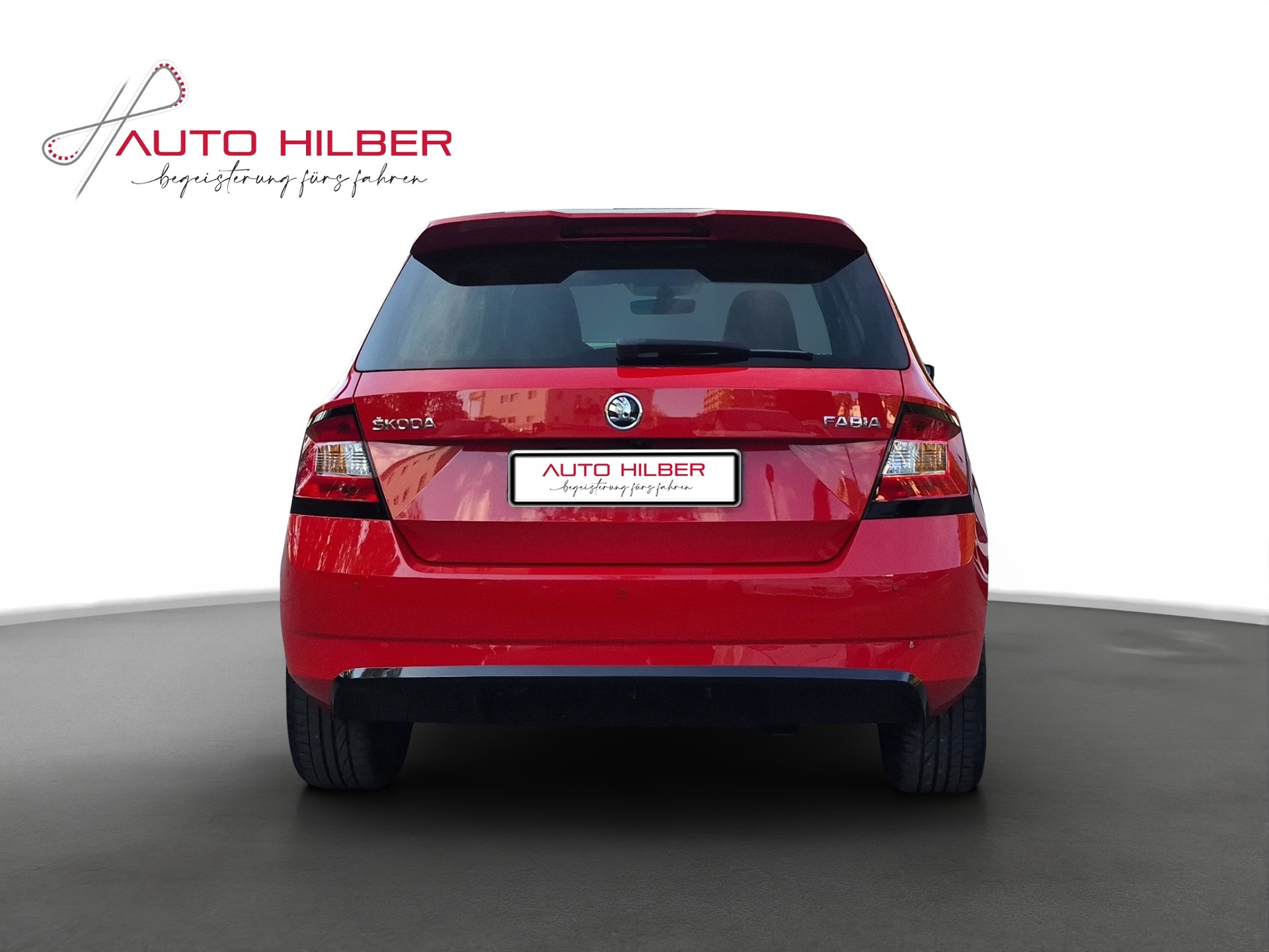 SKODA Fabia 1.0 TSI Monte Carlo *Carplay, Rückfahrkamera*-image-5