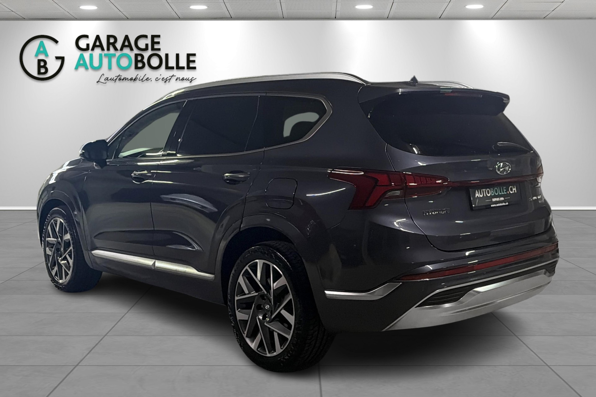 HYUNDAI Santa Fe 2.2 CRDI Vertex 4WD Automatic-image-4