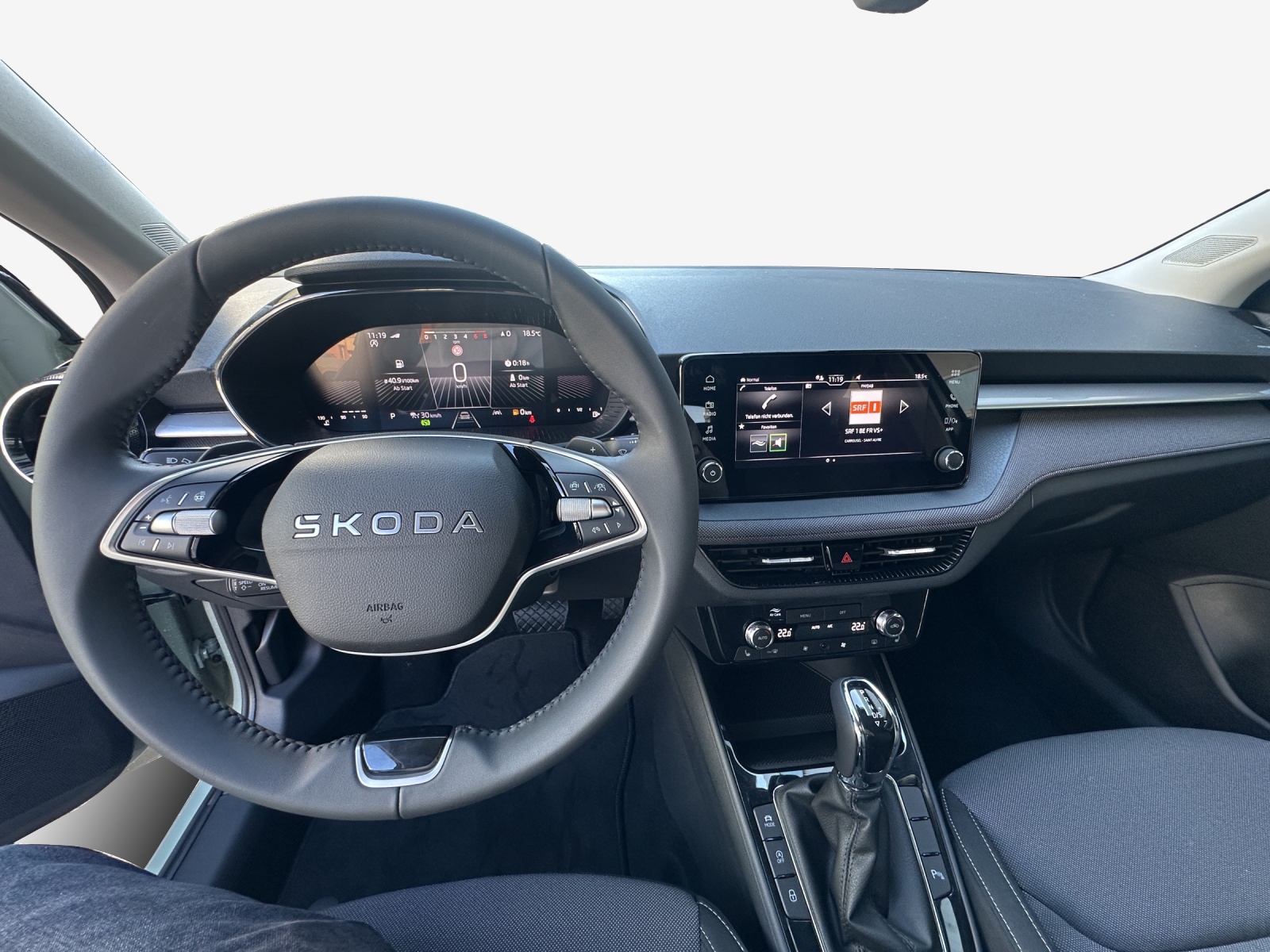 SKODA Fabia 1.0 TSI Selection DSG-image-8