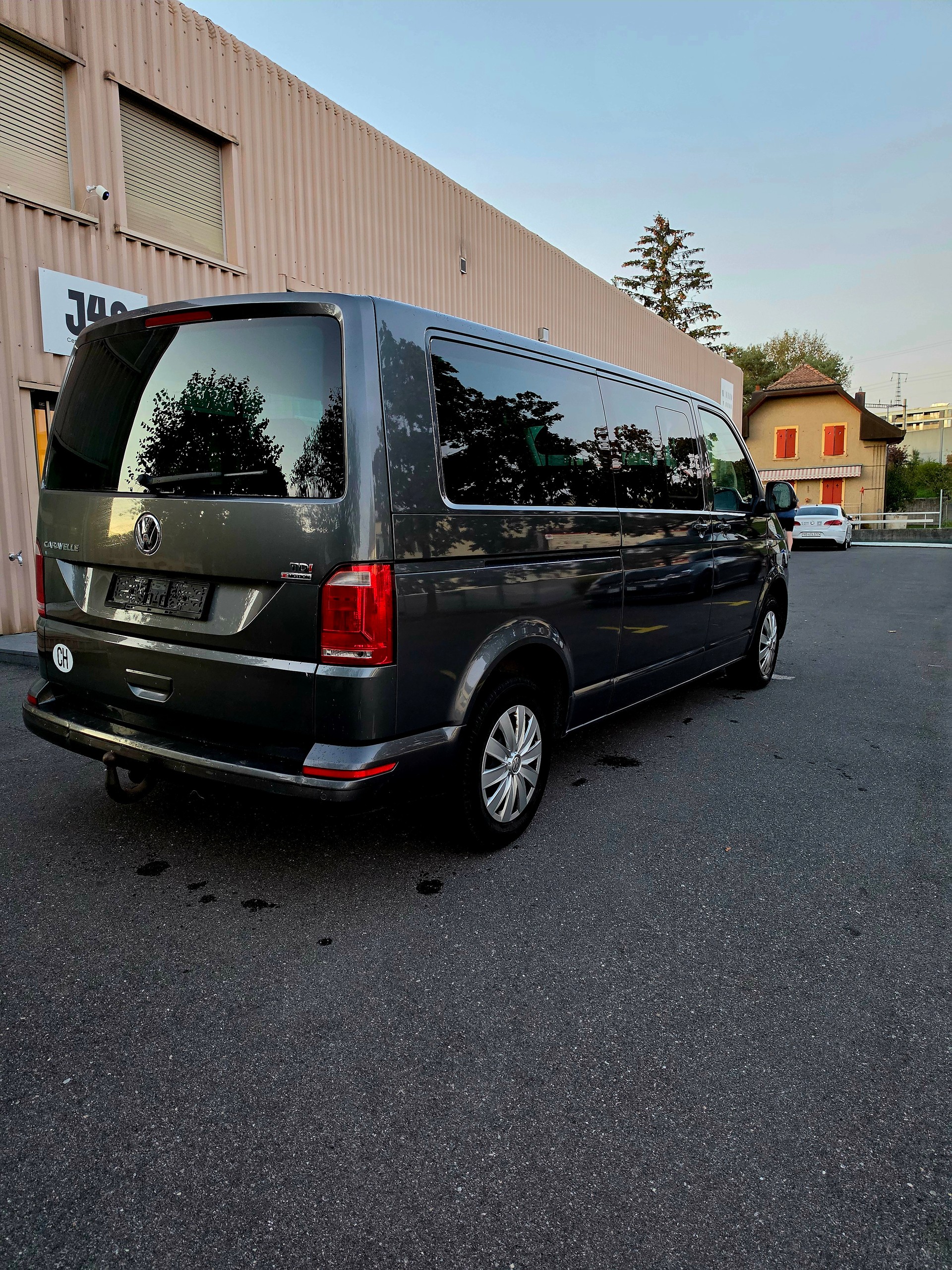 VW Vw t6 Caravelle long. 9 places 4x4-image-4