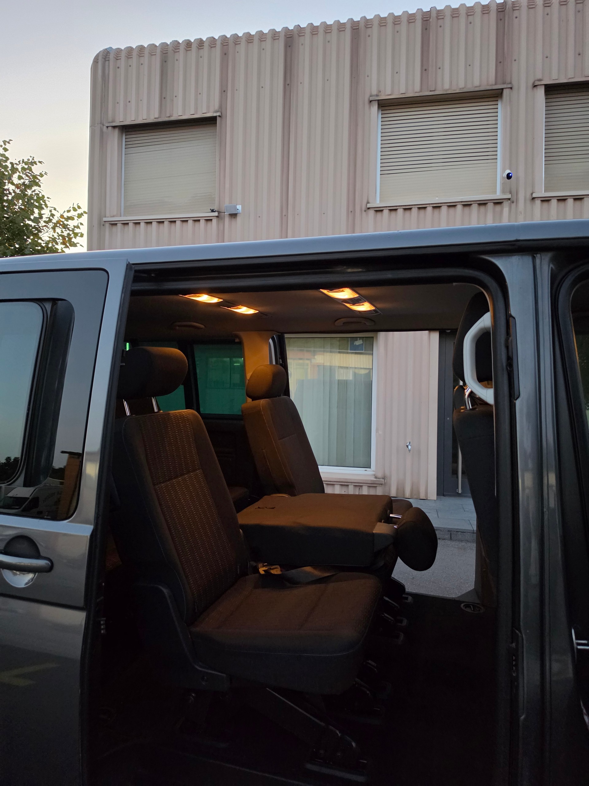 VW Vw t6 Caravelle long. 9 places 4x4-image-8
