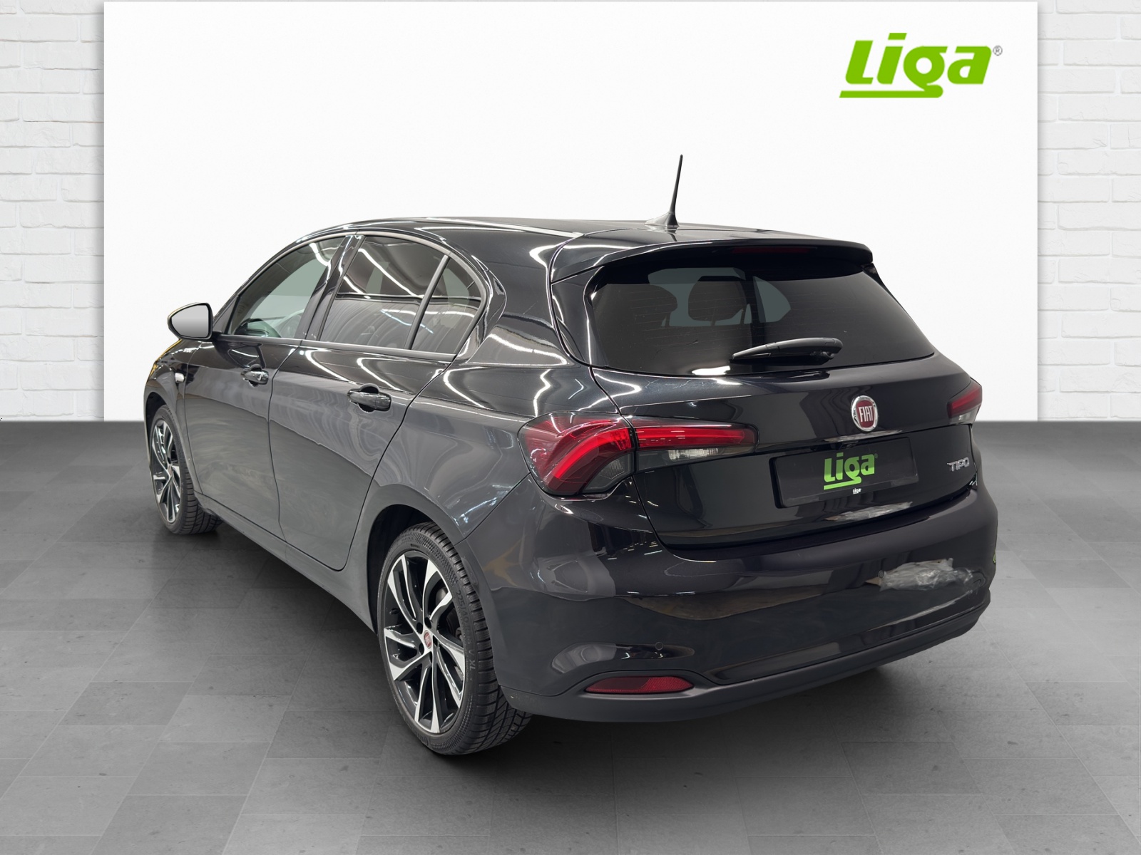 FIAT Tipo 1.6 MultiJet City Sport-image-3