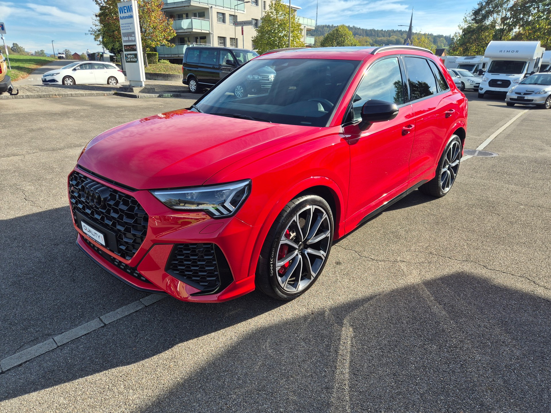 AUDI RS Q3 2.5 TFSI quattro S tronic-image-1