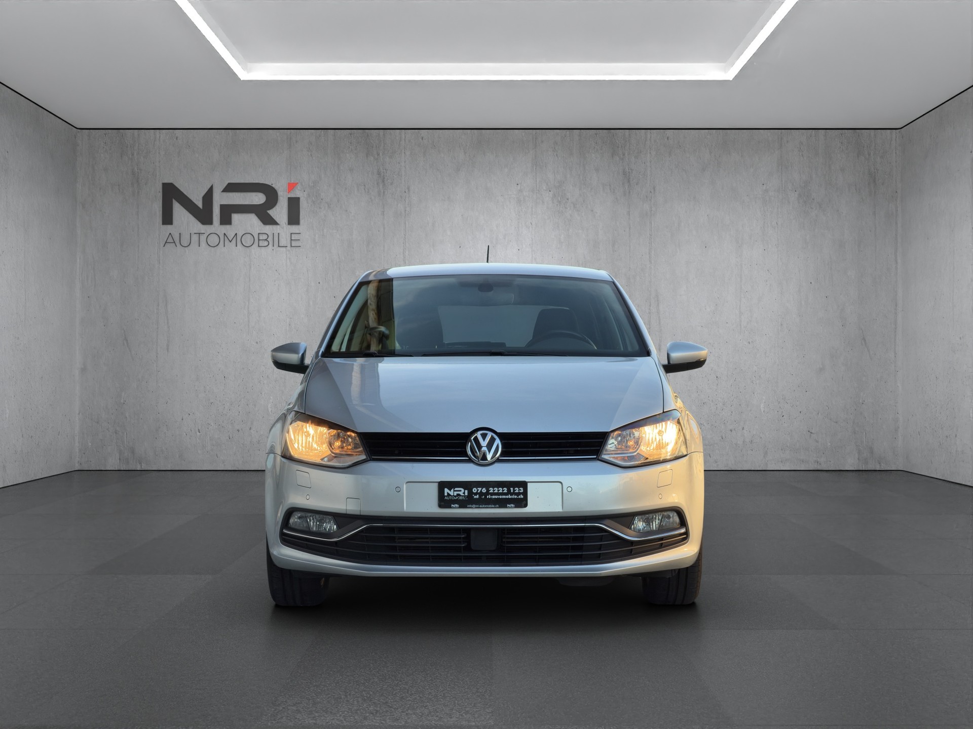 VW Polo 1.2 TSI 90 BlueMT Lounge DSG-showroom-element-1