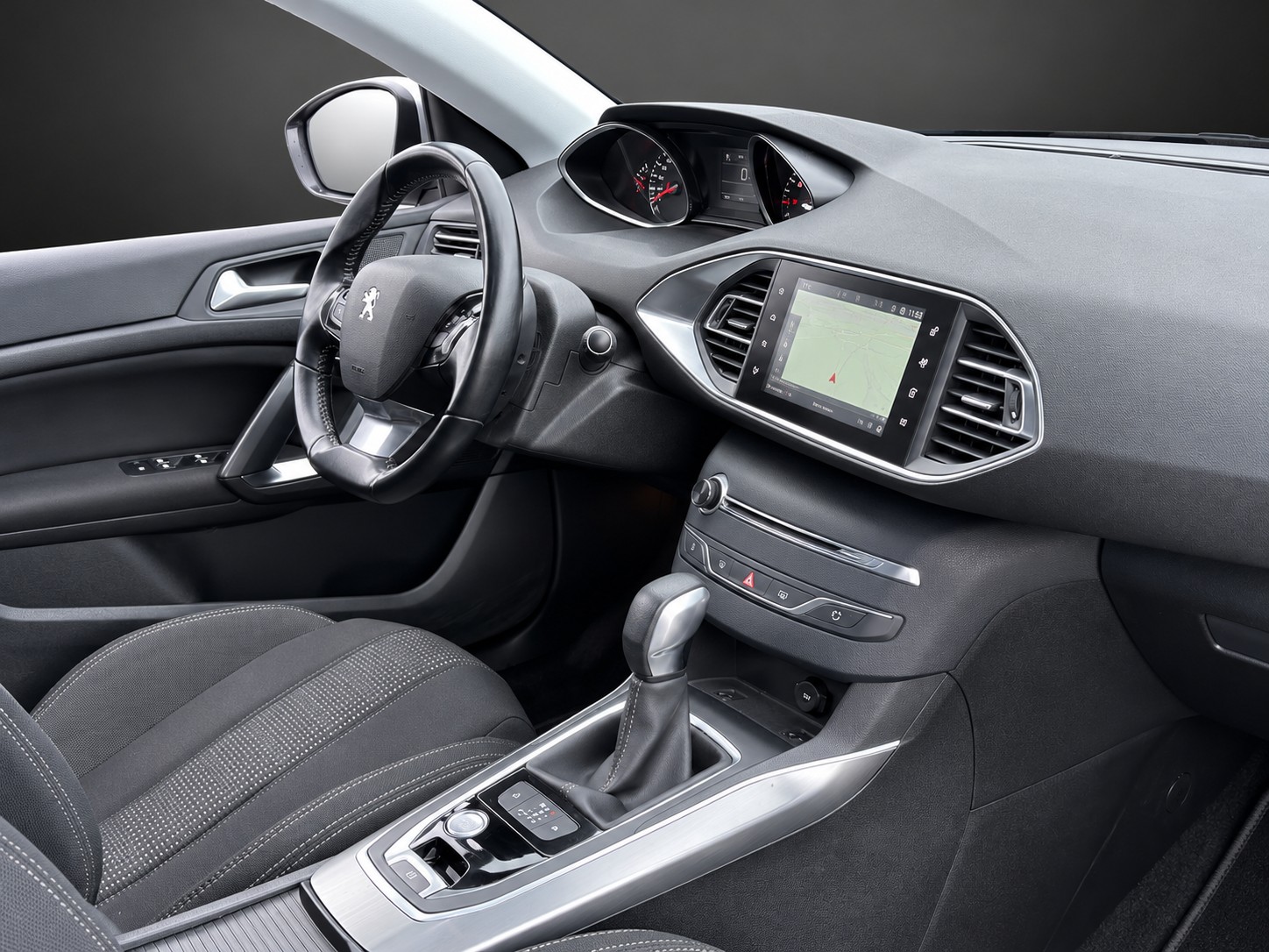PEUGEOT 308 SW 1.2 THP Allure Automatic mit 131 PS-image-8