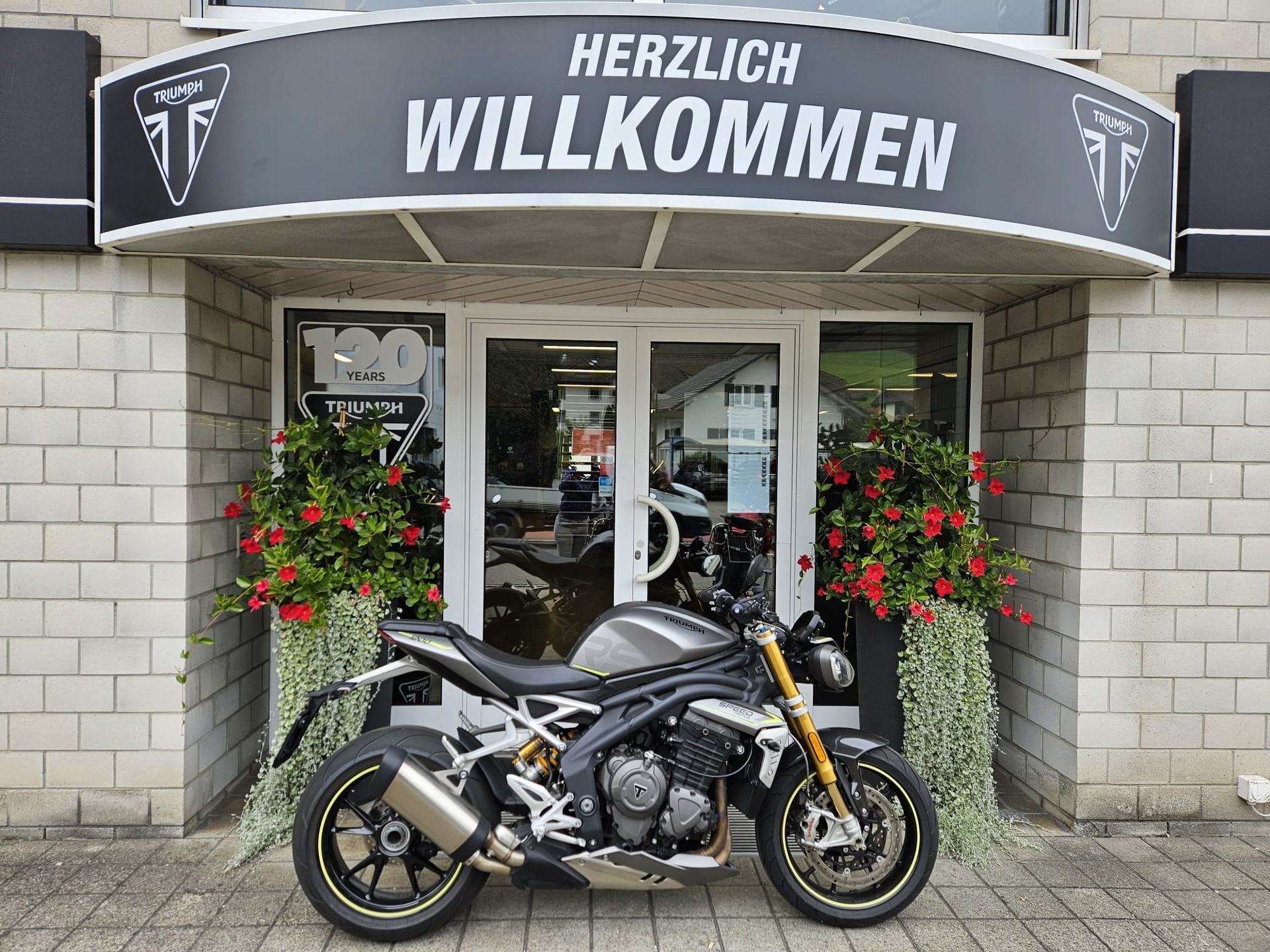 TRIUMPH Speed Triple 1200 RS