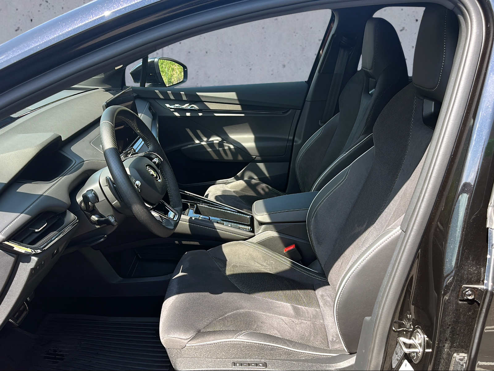 SKODA Enyaq iV 80x SportLine-image-10
