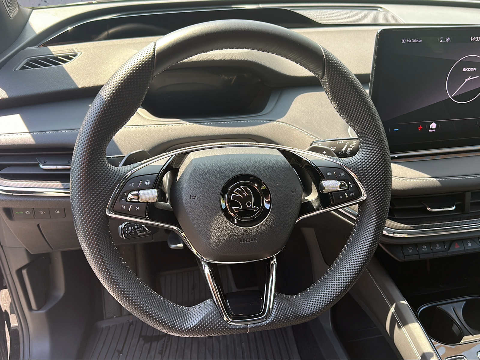 SKODA Enyaq iV 80x SportLine-image-12