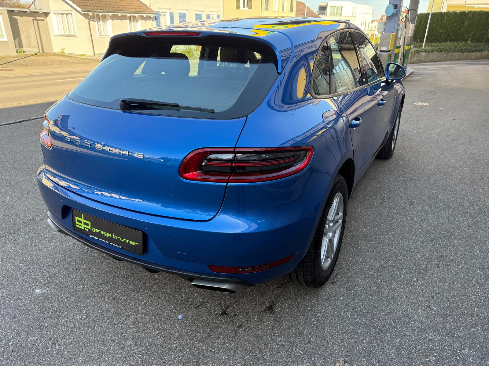 PORSCHE Macan PDK-image-6