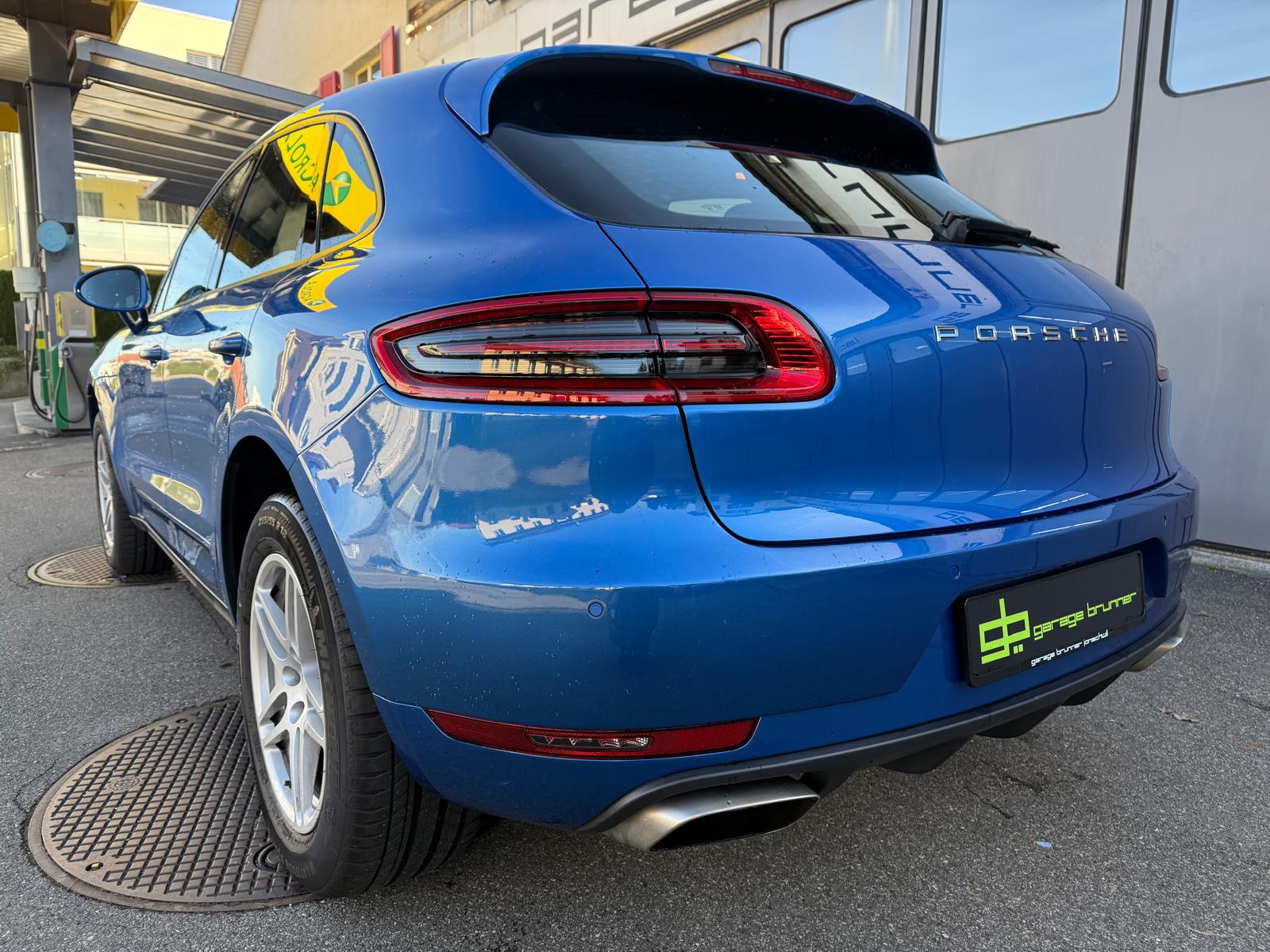 PORSCHE Macan PDK-image-4