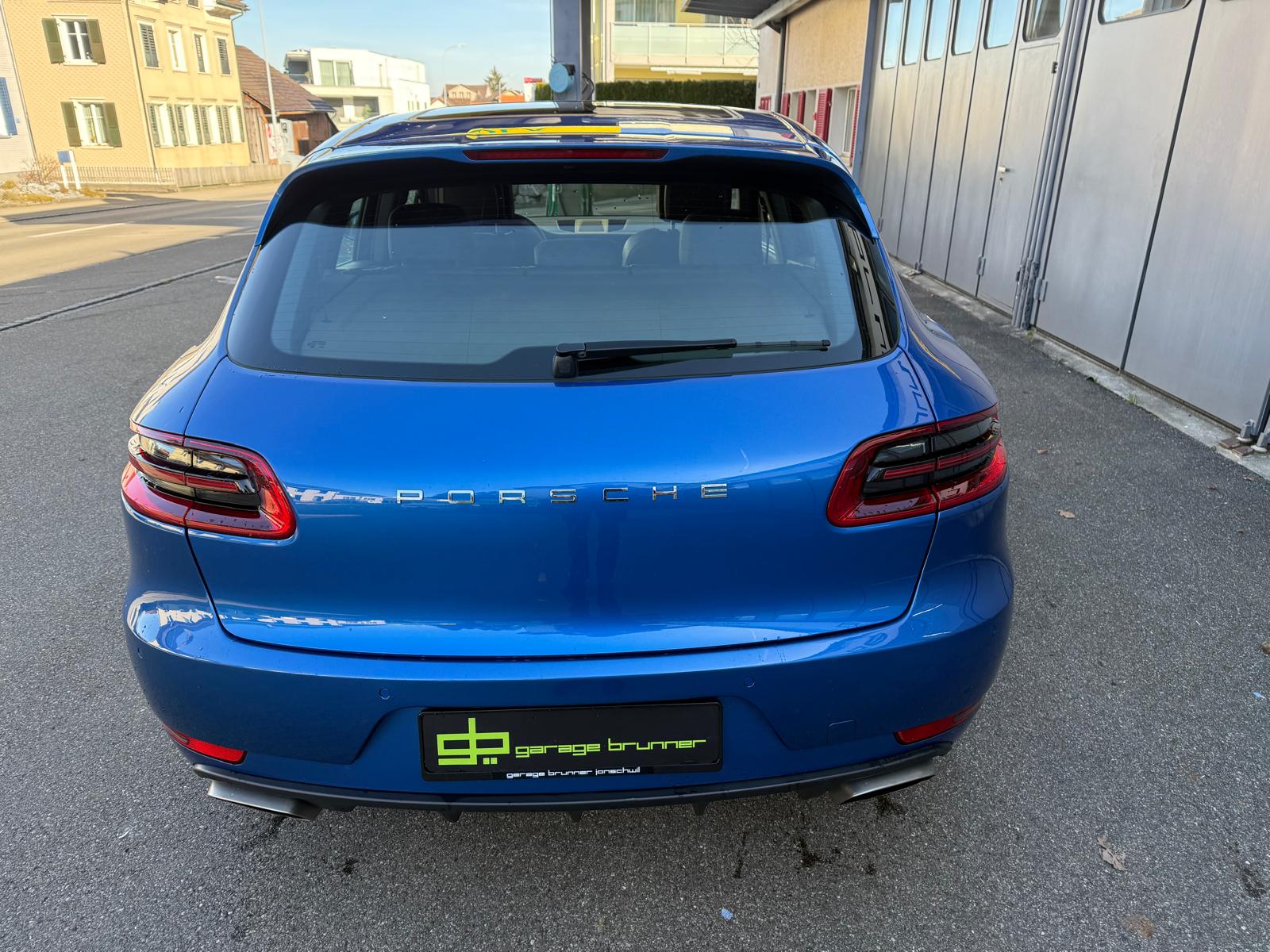 PORSCHE Macan PDK-image-5