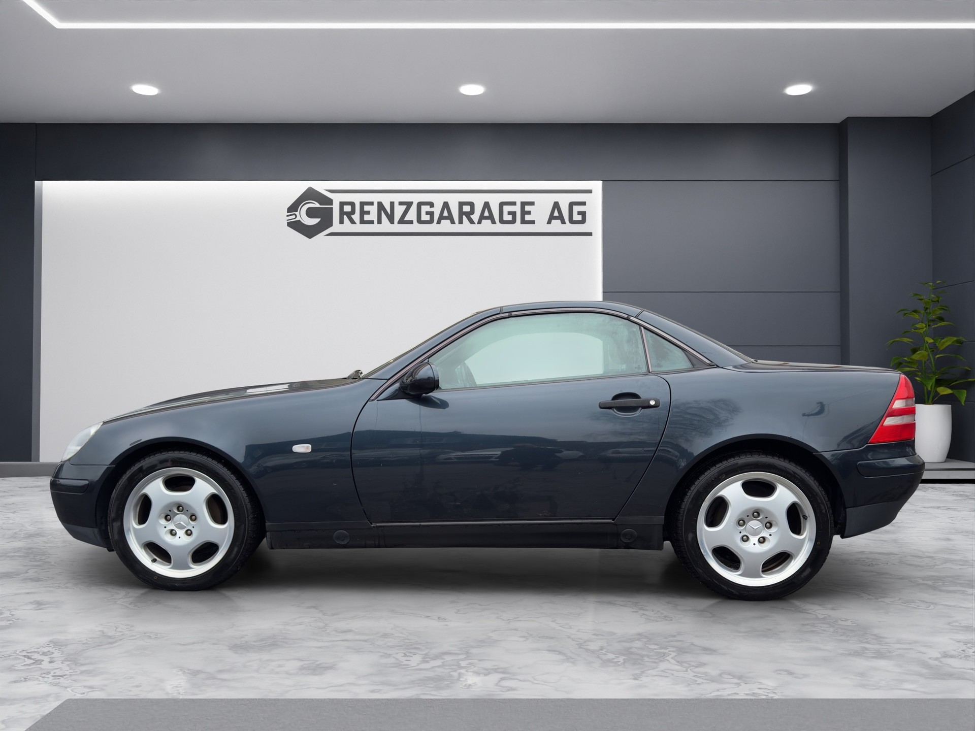 MERCEDES-BENZ SLK 200-image-3