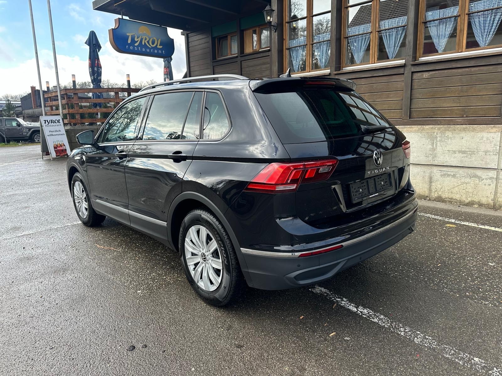 VW Tiguan 1.5TSI Evo Starter-image-3