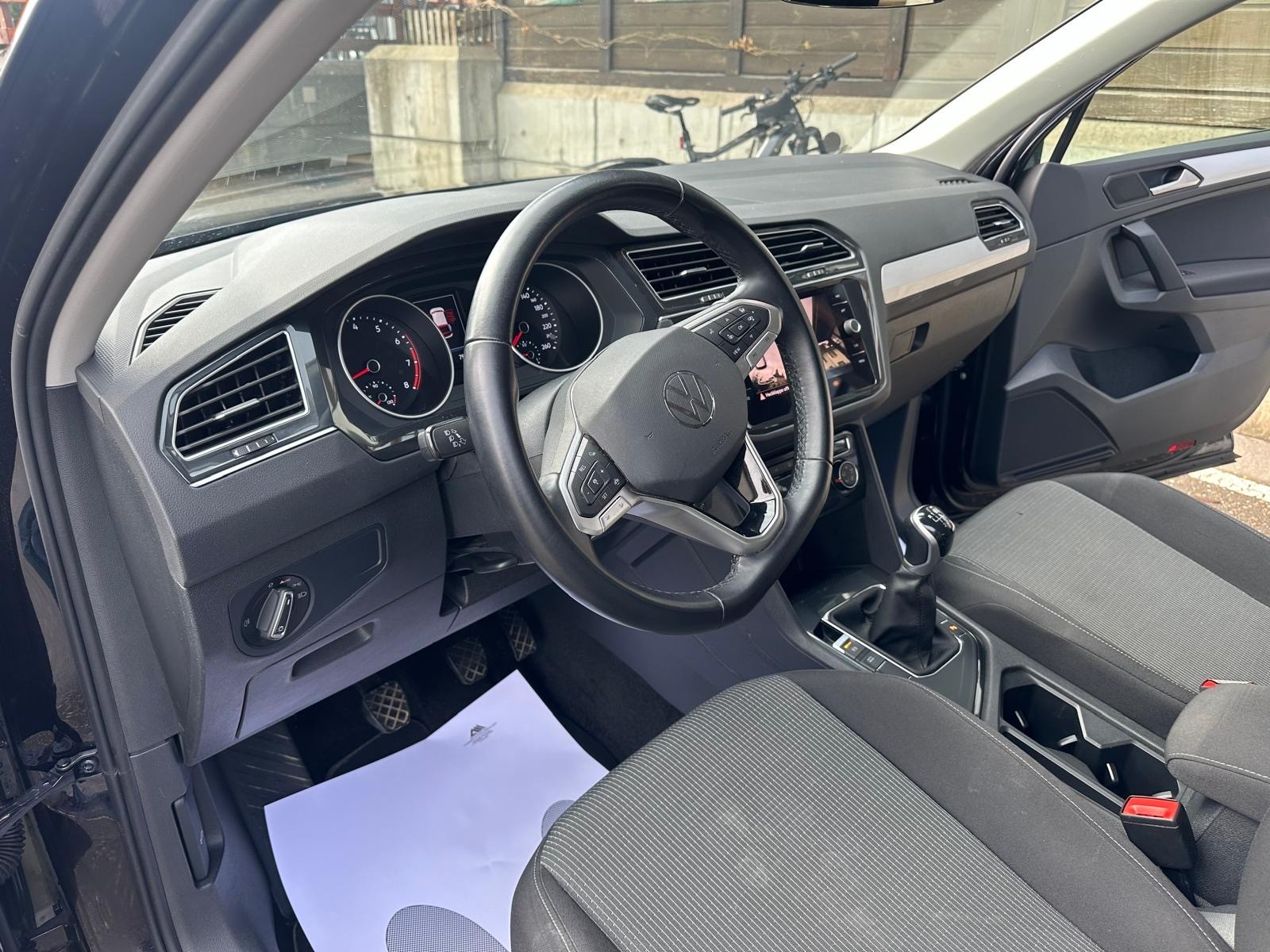 VW Tiguan 1.5TSI Evo Starter-image-8