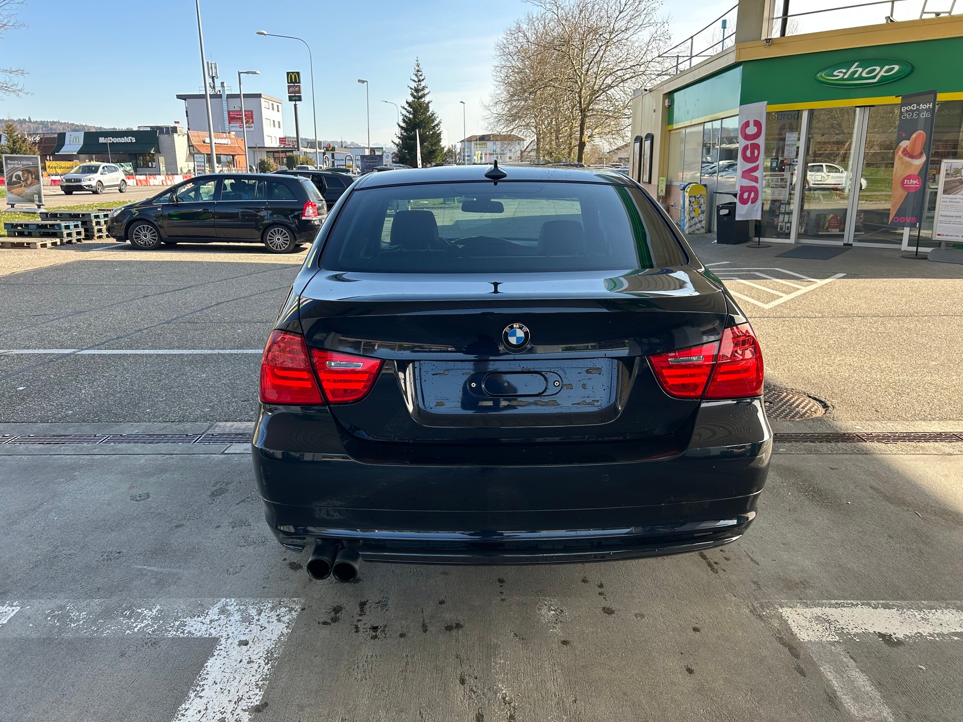 BMW 325i x-Drive-image-4