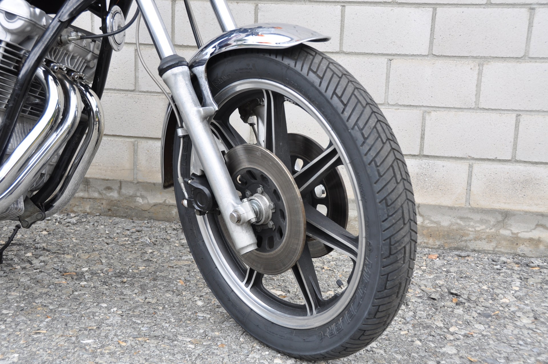 YAMAHA XS 750 SE-image-9