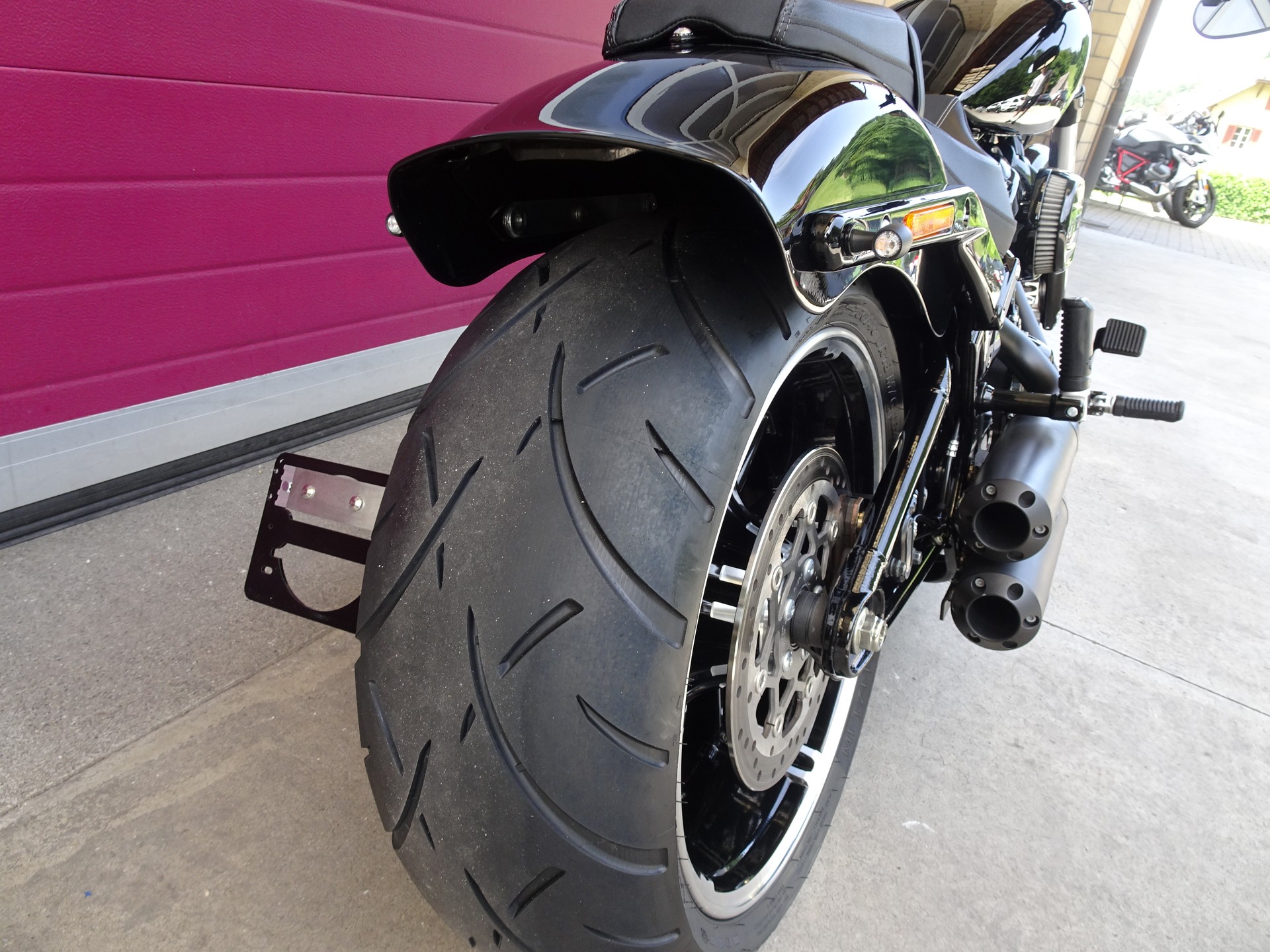 HARLEY-DAVIDSON FXBRS Breakout 114-image-7