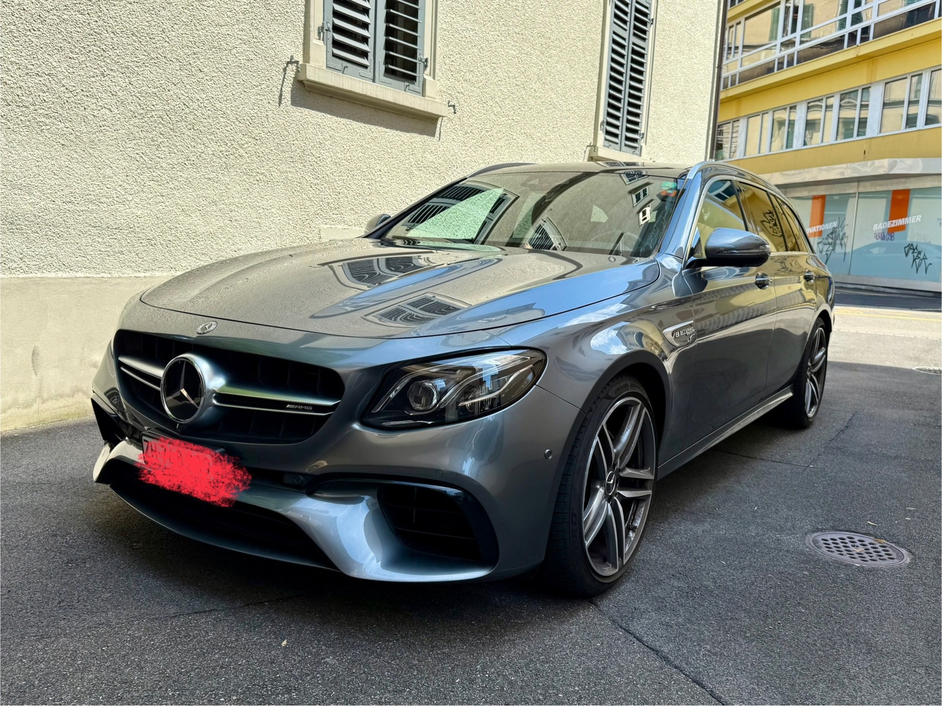 MERCEDES-BENZ E 63 AMG 4 Matic 9G-Tronic-image-0