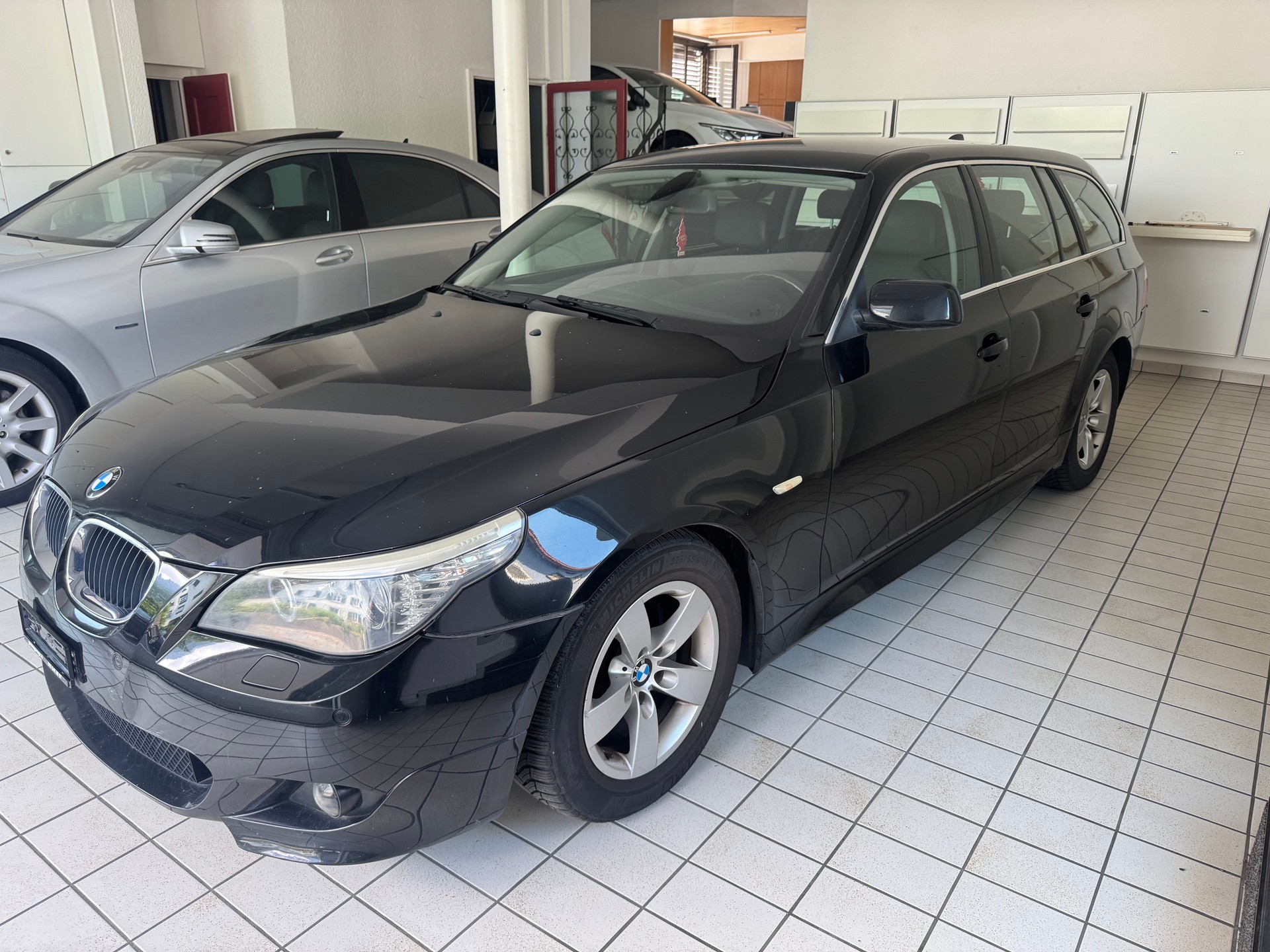 BMW 520d Touring Steptronic-image-3