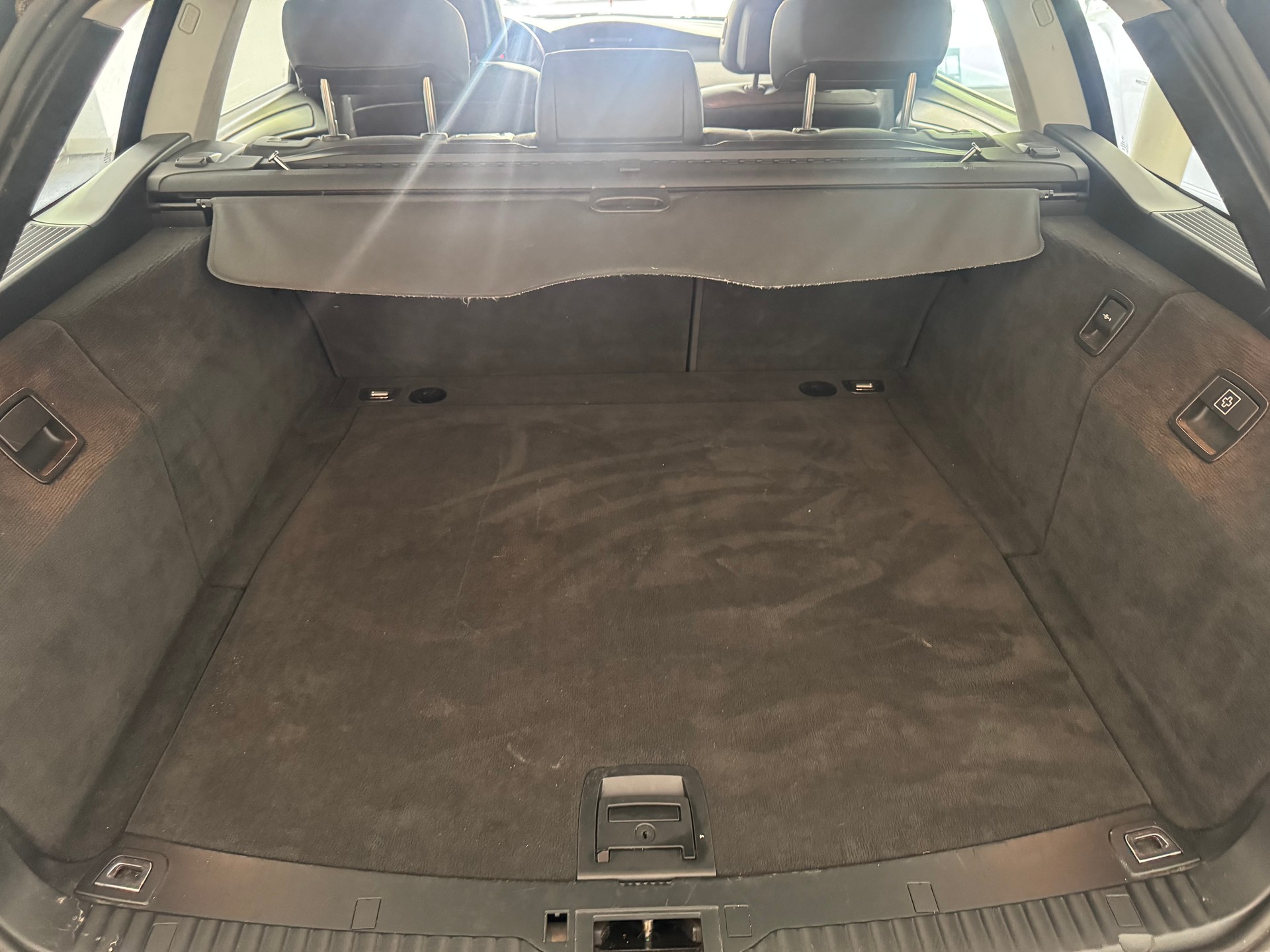 BMW 520d Touring Steptronic-image-15