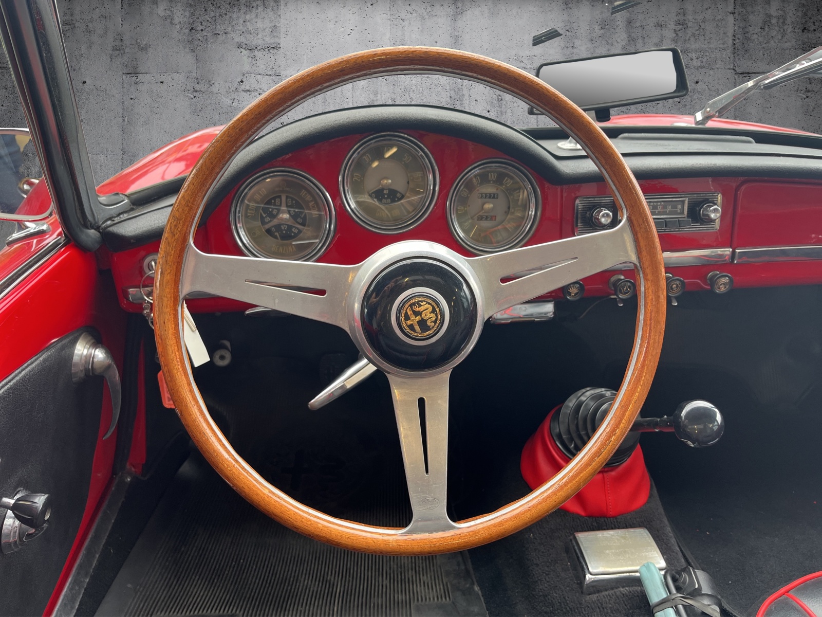 ALFA ROMEO Giulietta Spider-image-9