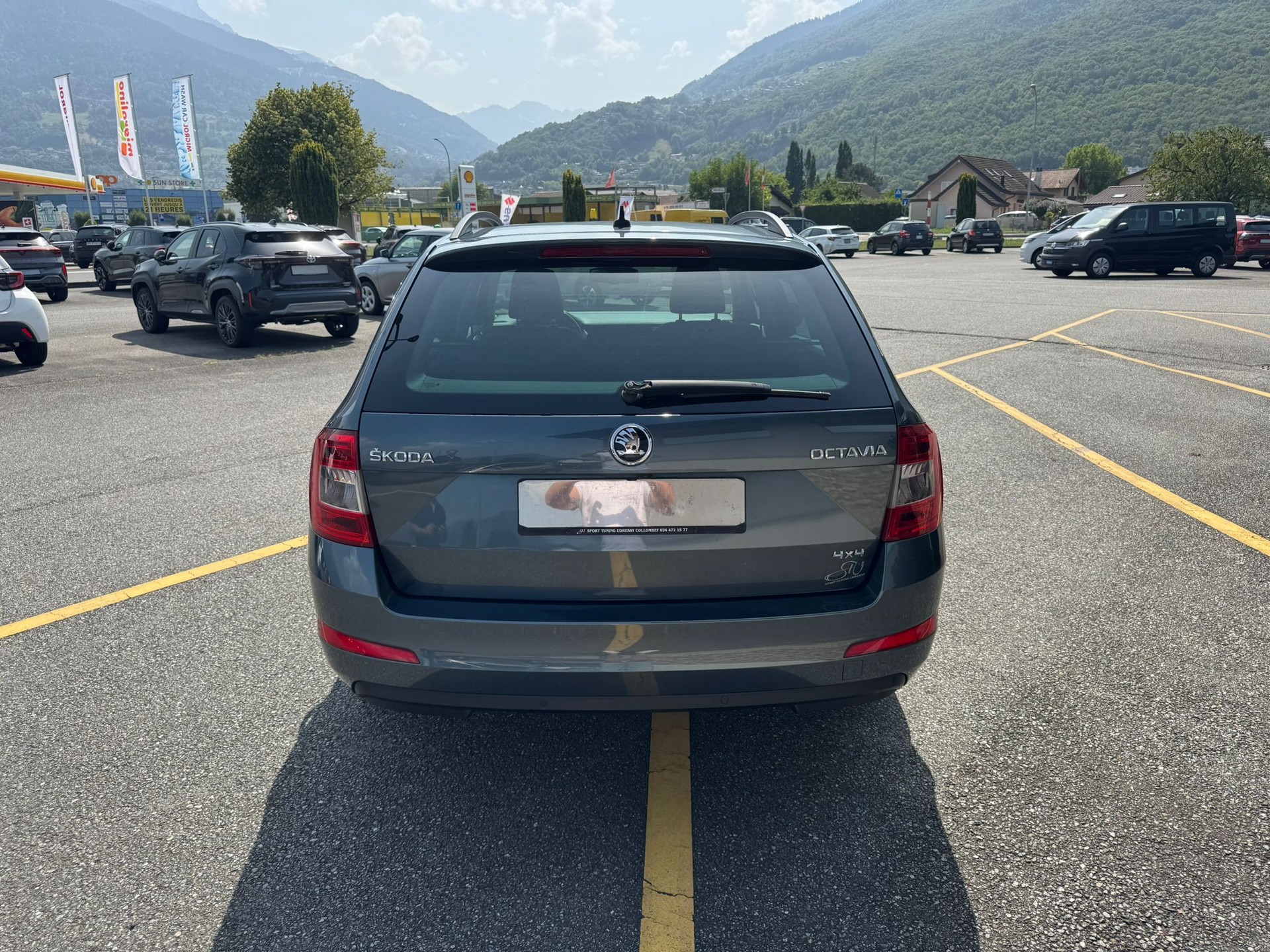 SKODA Octavia 1.8TSI Style 4x4-image-3