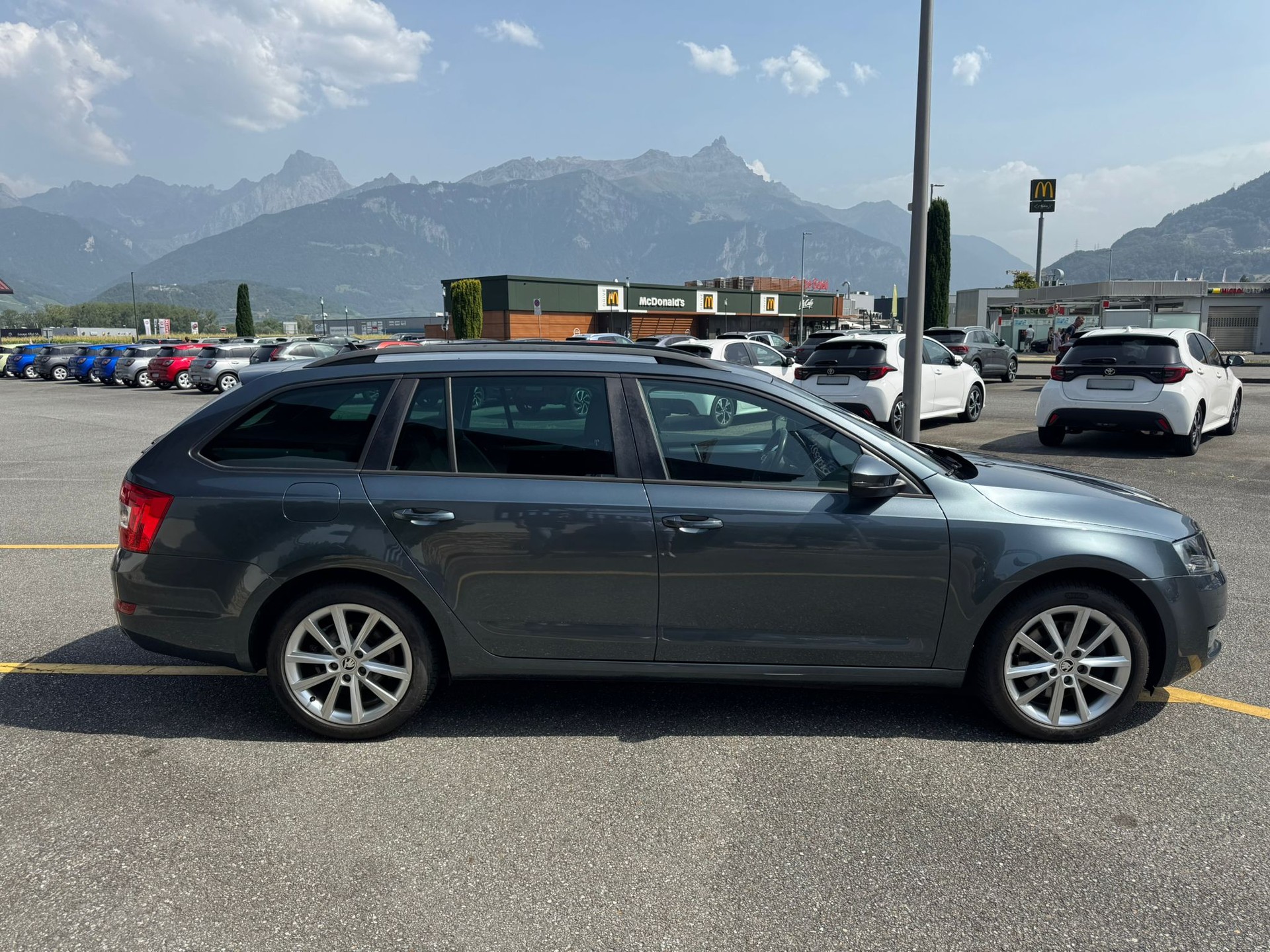 SKODA Octavia 1.8TSI Style 4x4-image-5