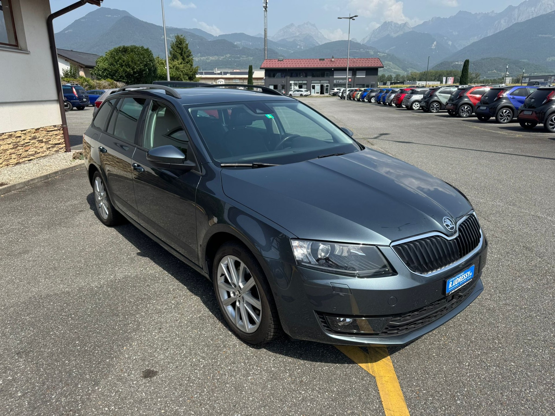SKODA Octavia 1.8TSI Style 4x4-image-6