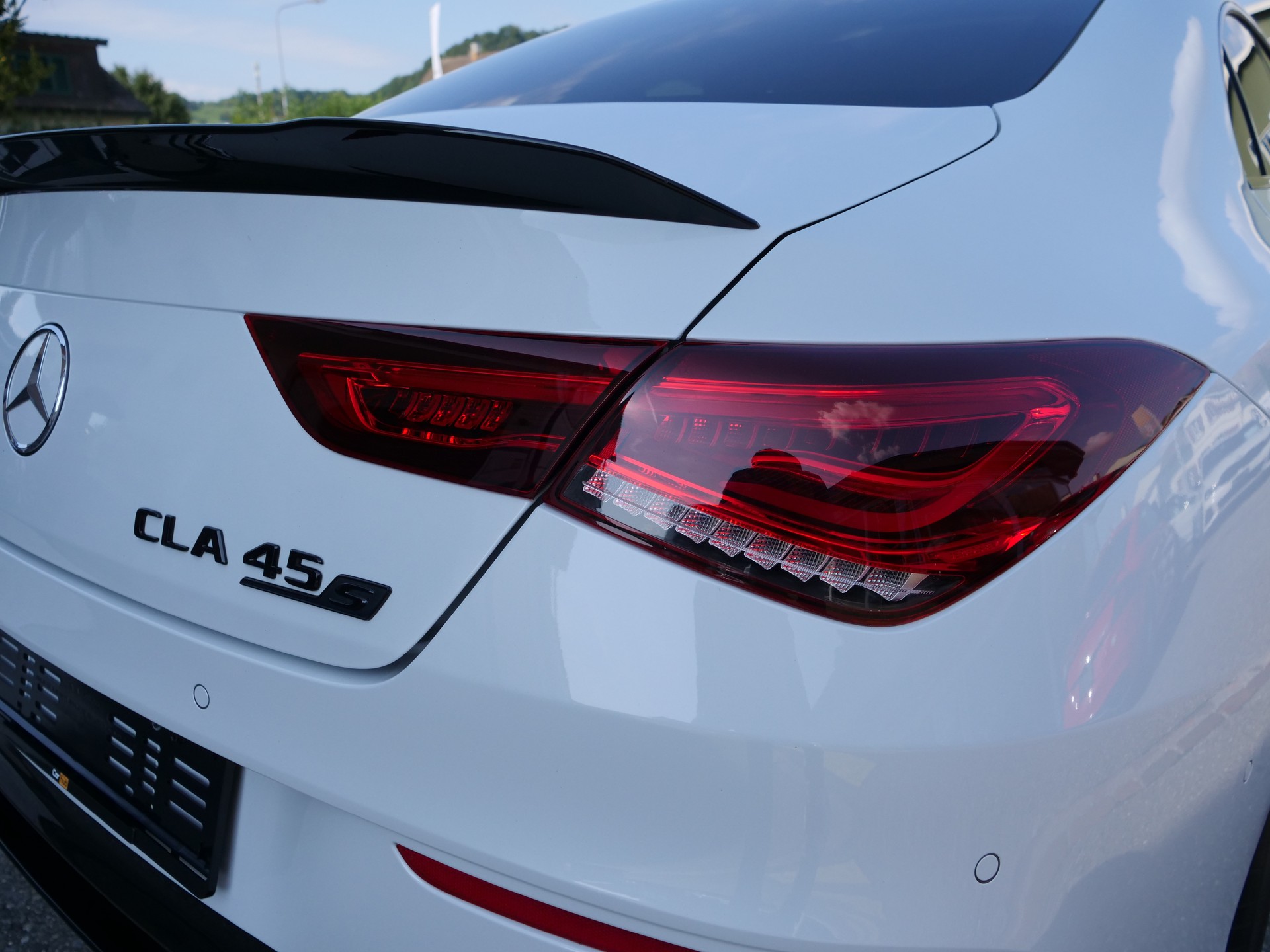 MERCEDES-BENZ CLA 45 S AMG 4Matic+ 8G-DCT-image-17