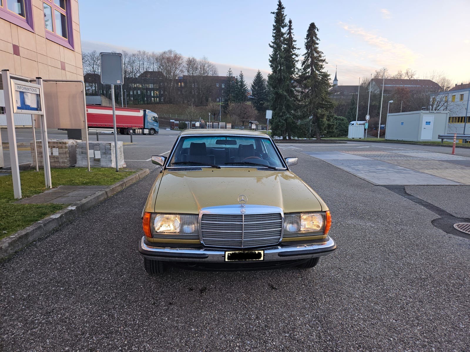MERCEDES-BENZ 280 CE Automatic-image-3