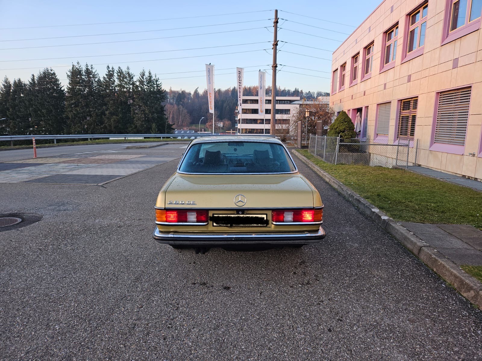 MERCEDES-BENZ 280 CE Automatic-image-5
