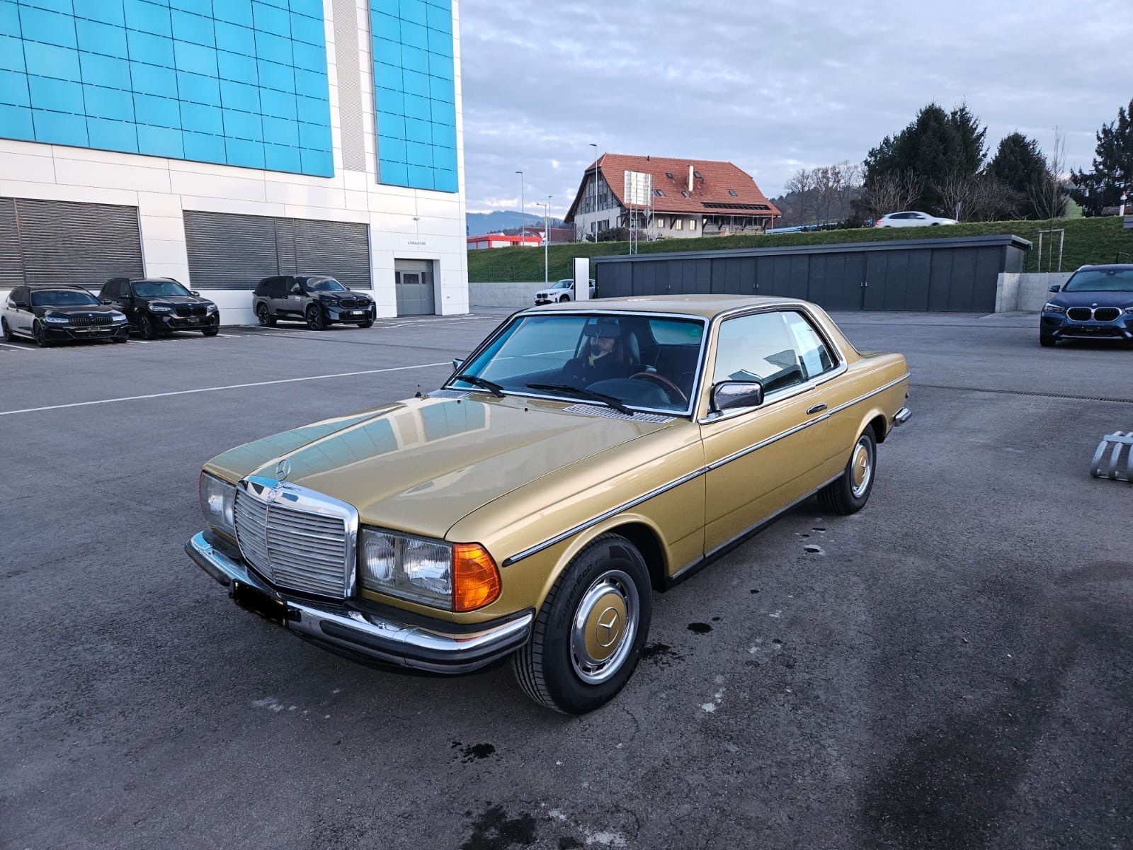 MERCEDES-BENZ 280 CE Automatic-image-0